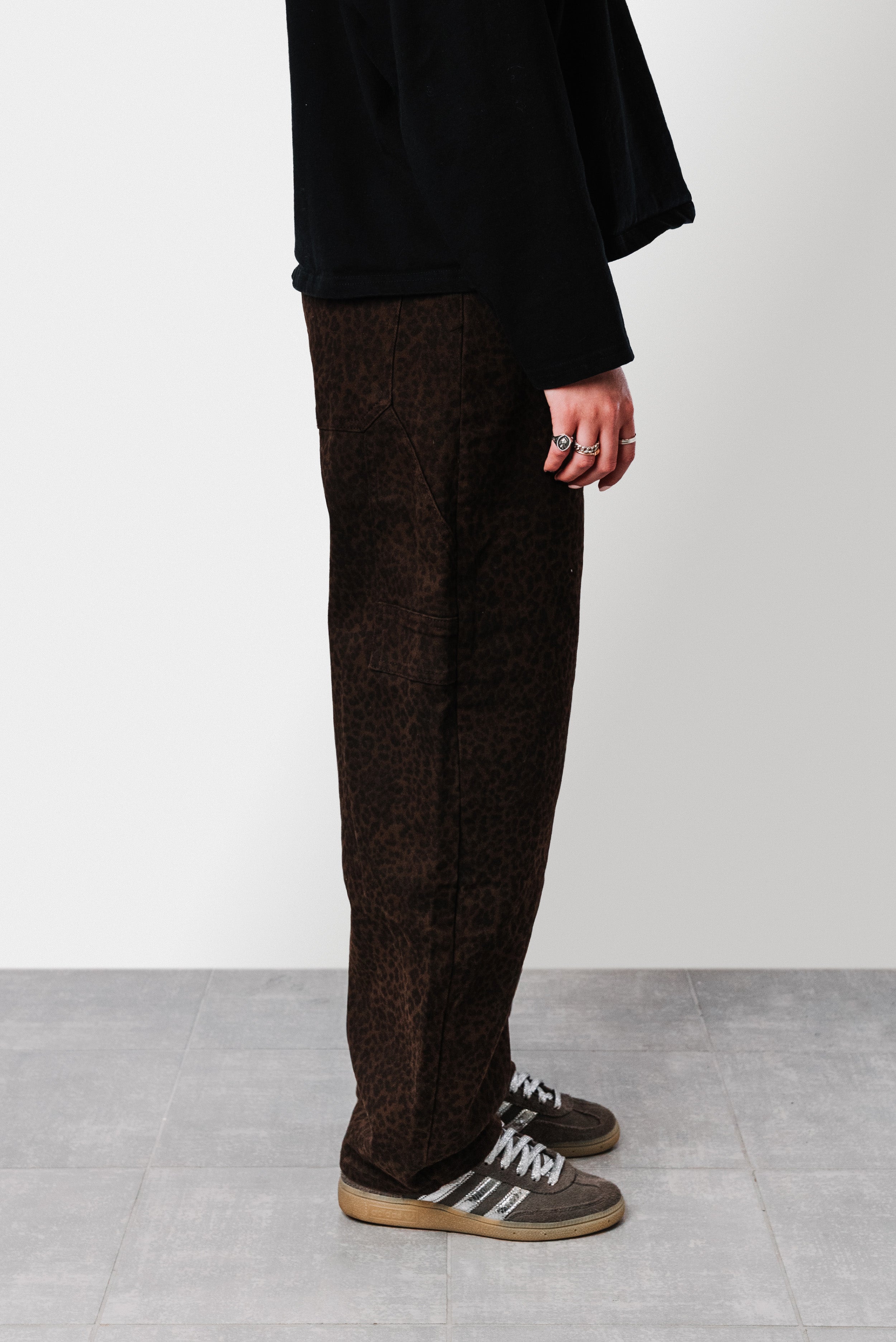 LEOPARD WOMEN BAGGY JEANS - Shoebuya Design