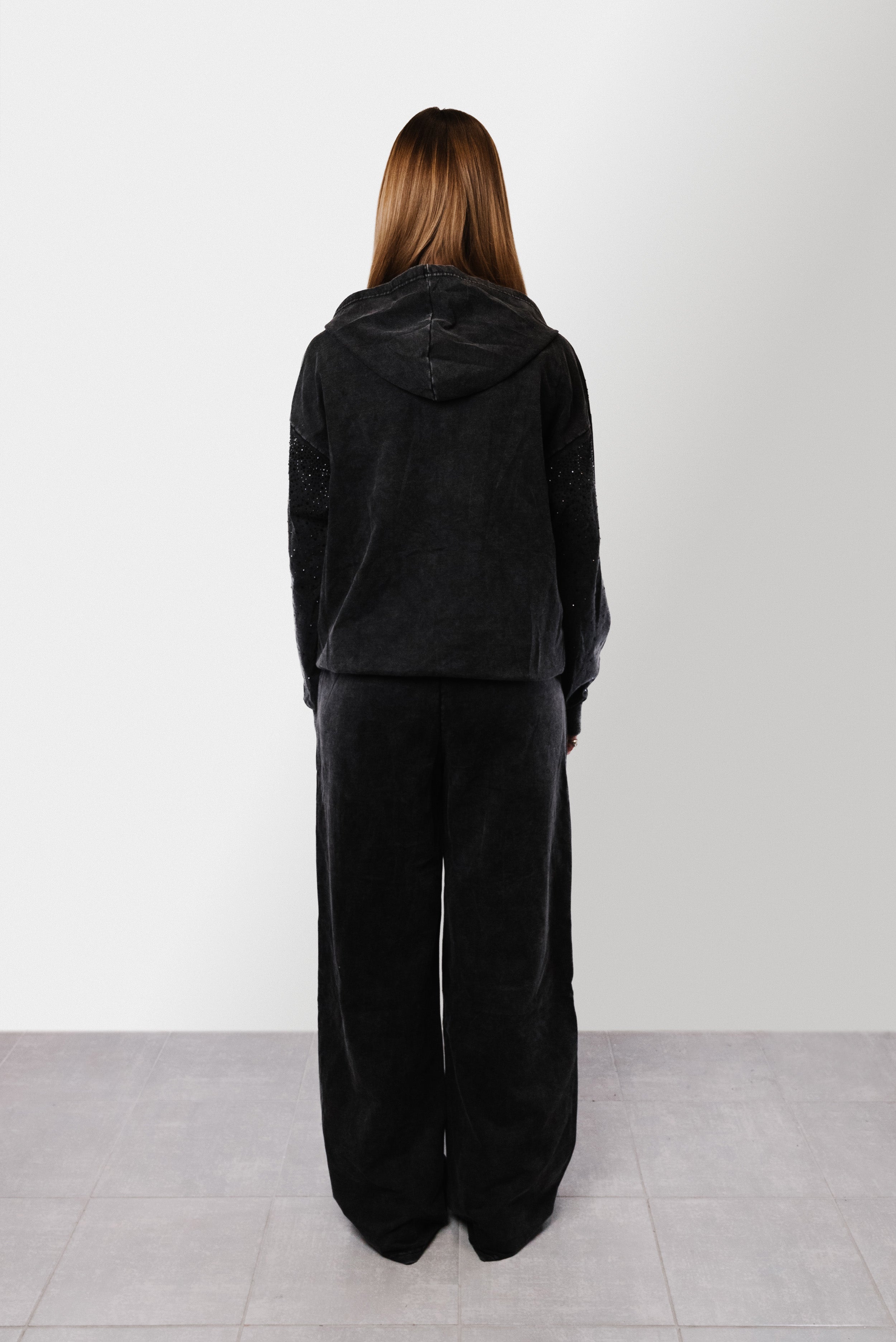 SPARKLY WOMEN TRACKSUIT - Shoebuya Design