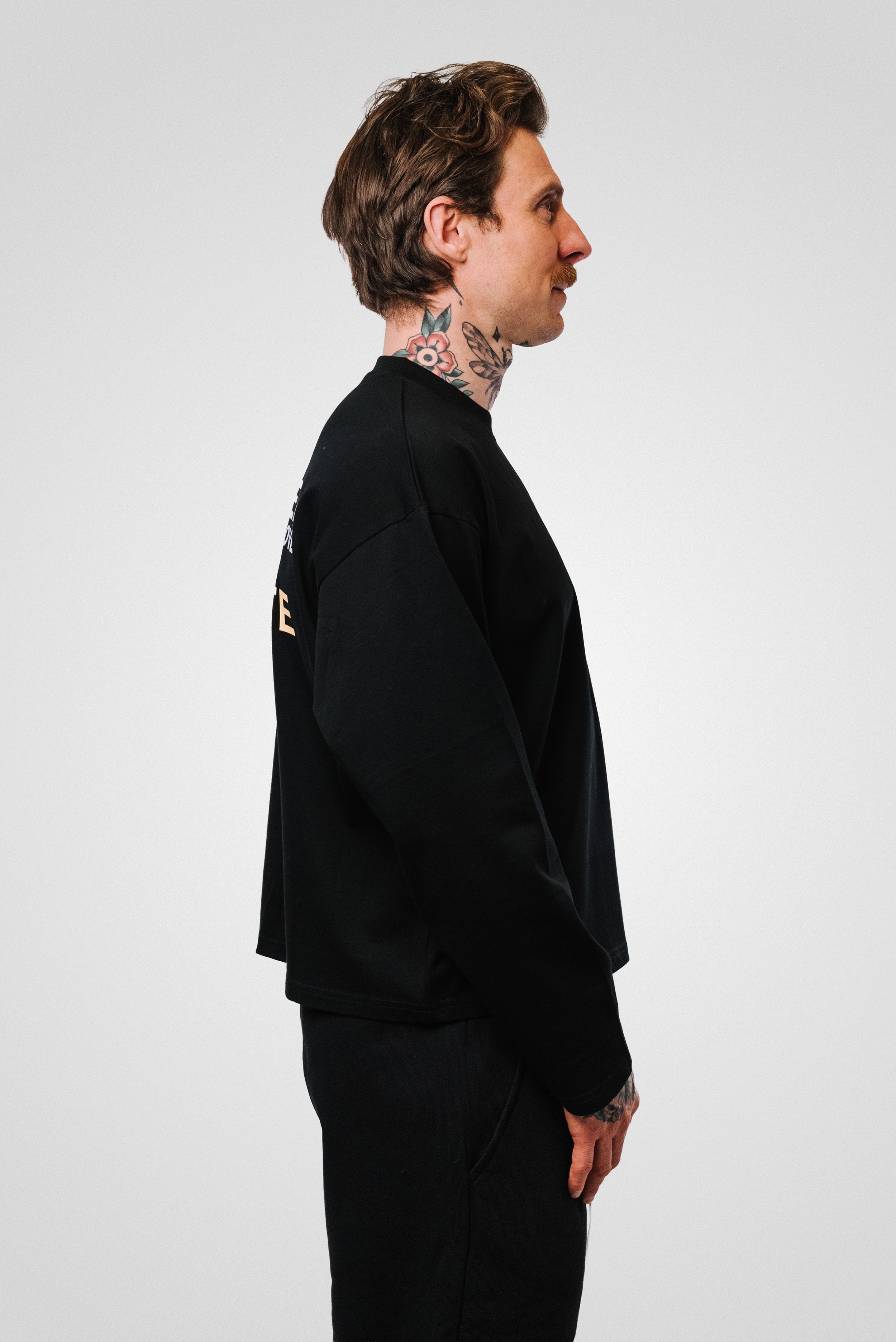 MY BRUNETTE BOXY LONGSLEEVE - TheDoubleE