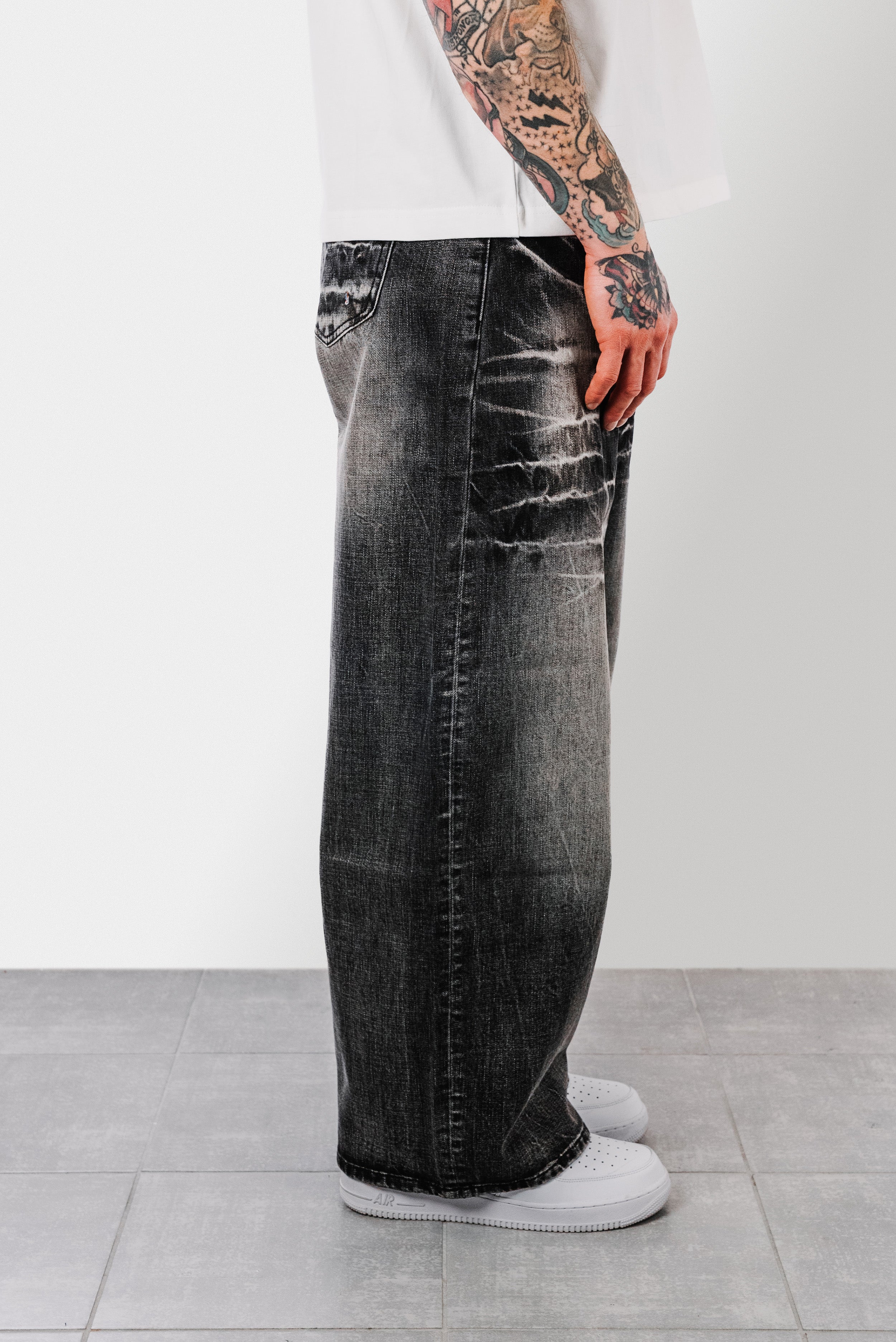 WTJ WASHED BLACK BAGGY JEANS - Shoebuya Design