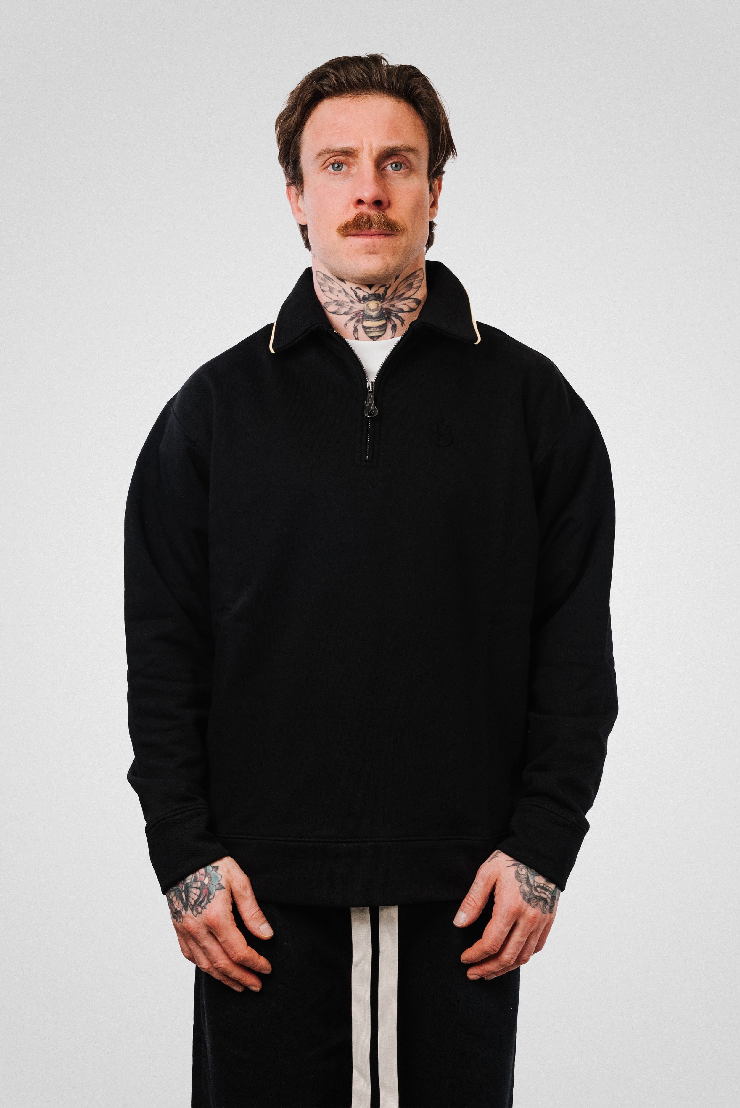 BLACK POLO ZIP LONGSLEEVE - Vision Of Super