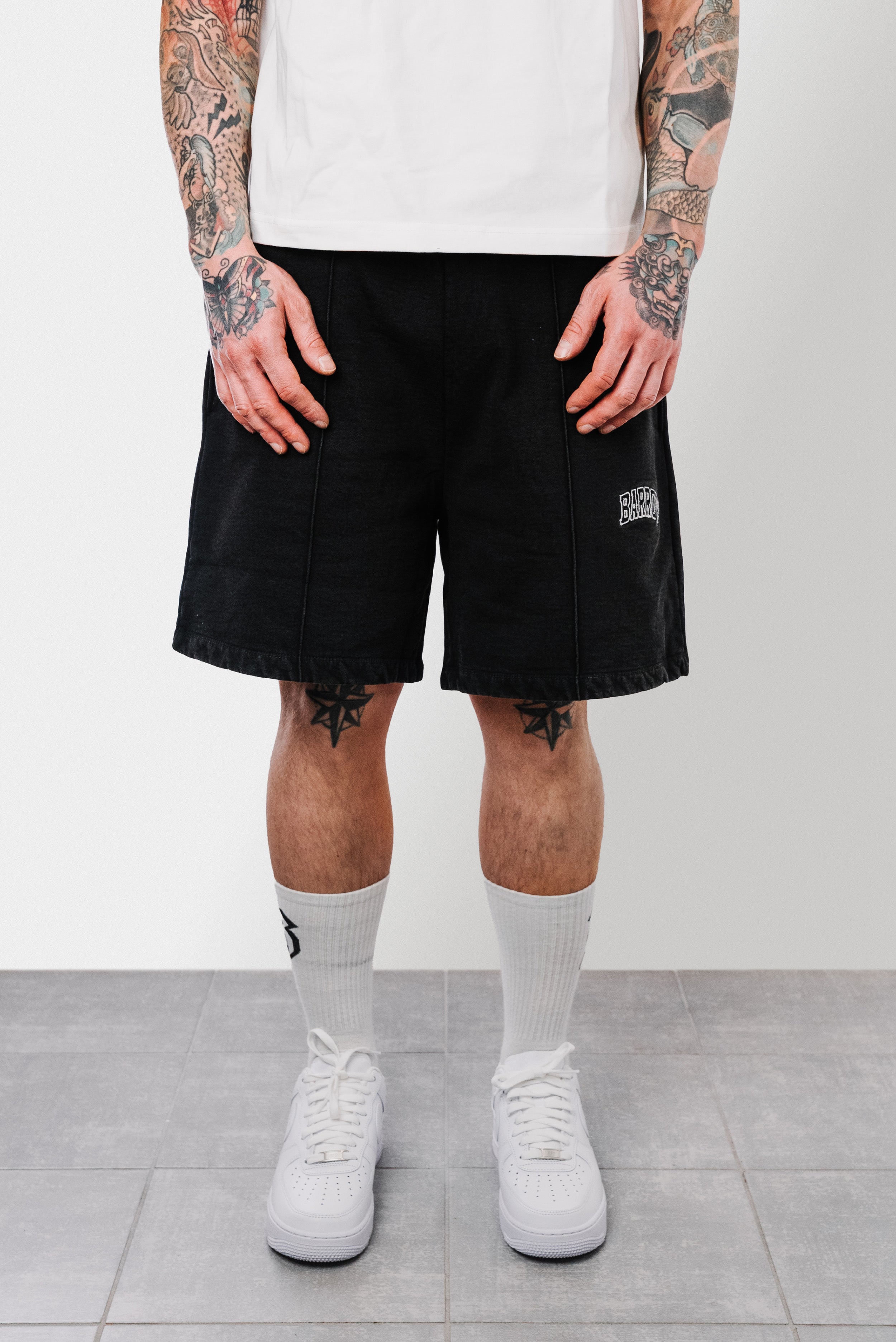 EMBROIDERY SWEATSHORT BLACK UNISEX - Barrow