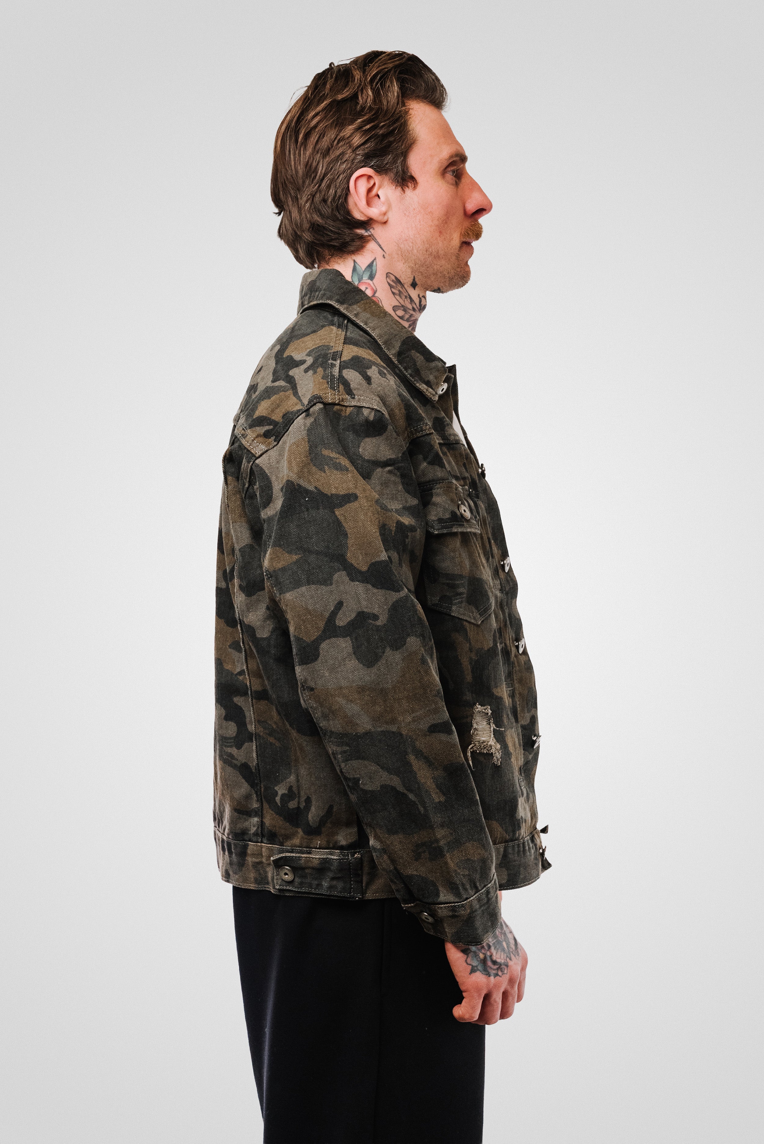 CAMOFLAUGE DENIM JACKET - Shoebuya Design