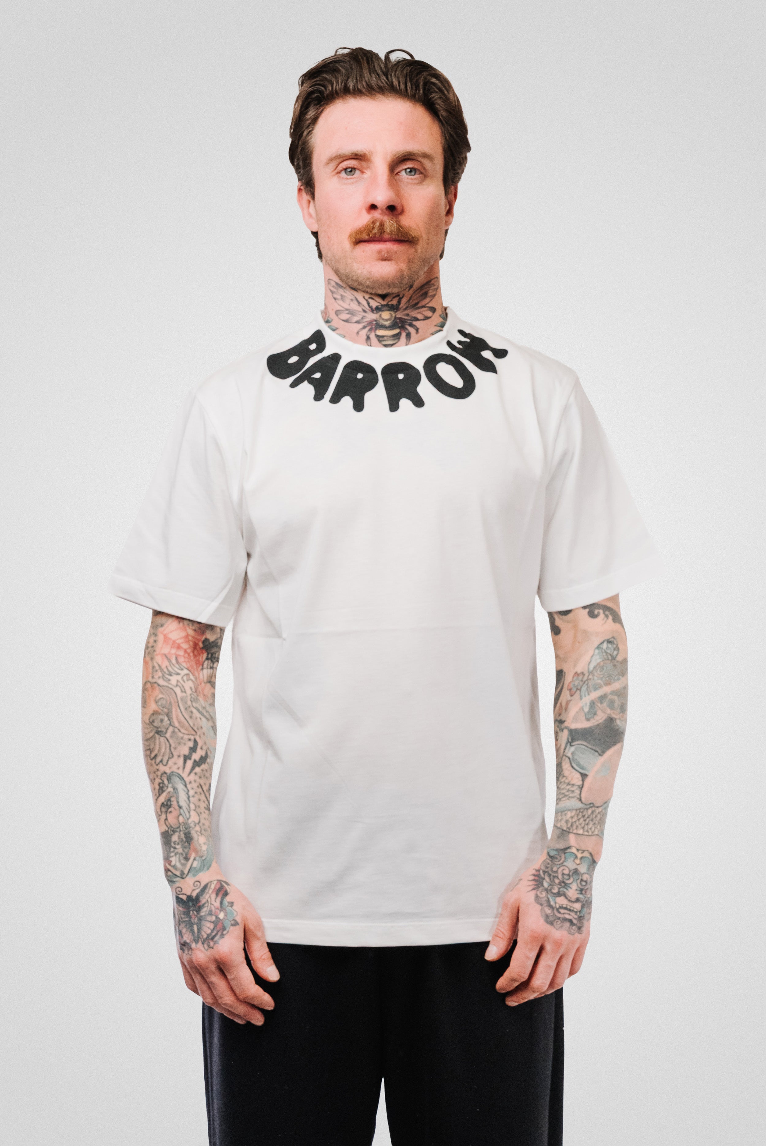 LOGO NECK JERSEY TEE WHITE UNISEX - Barrow