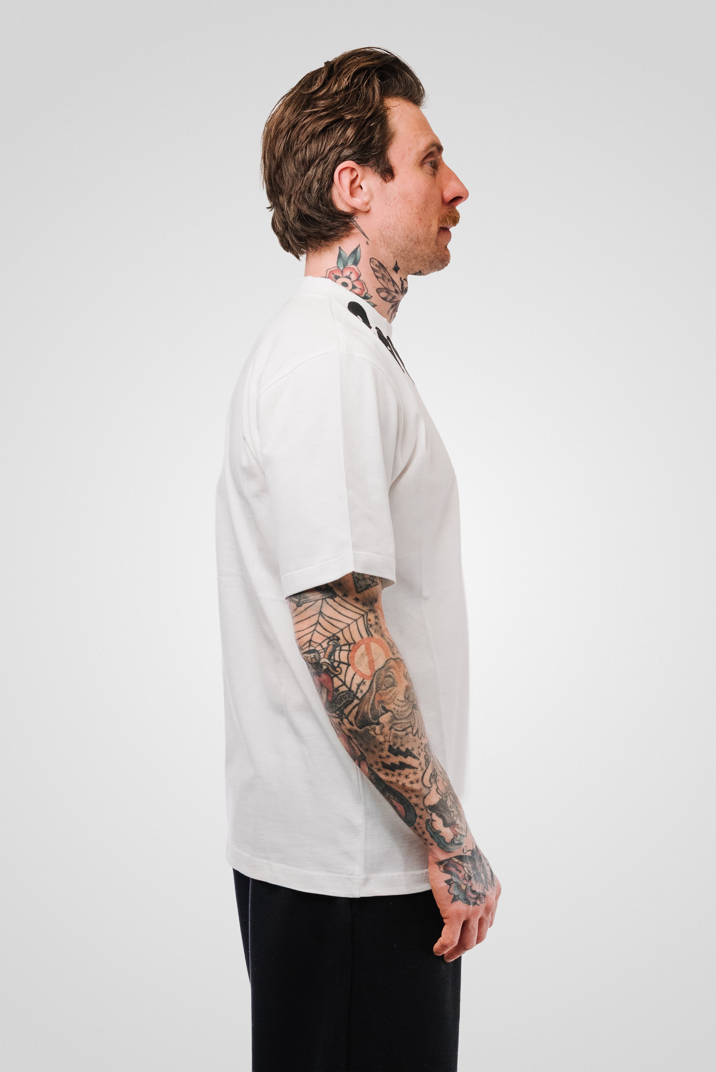 LOGO NECK JERSEY TEE WHITE UNISEX - Barrow