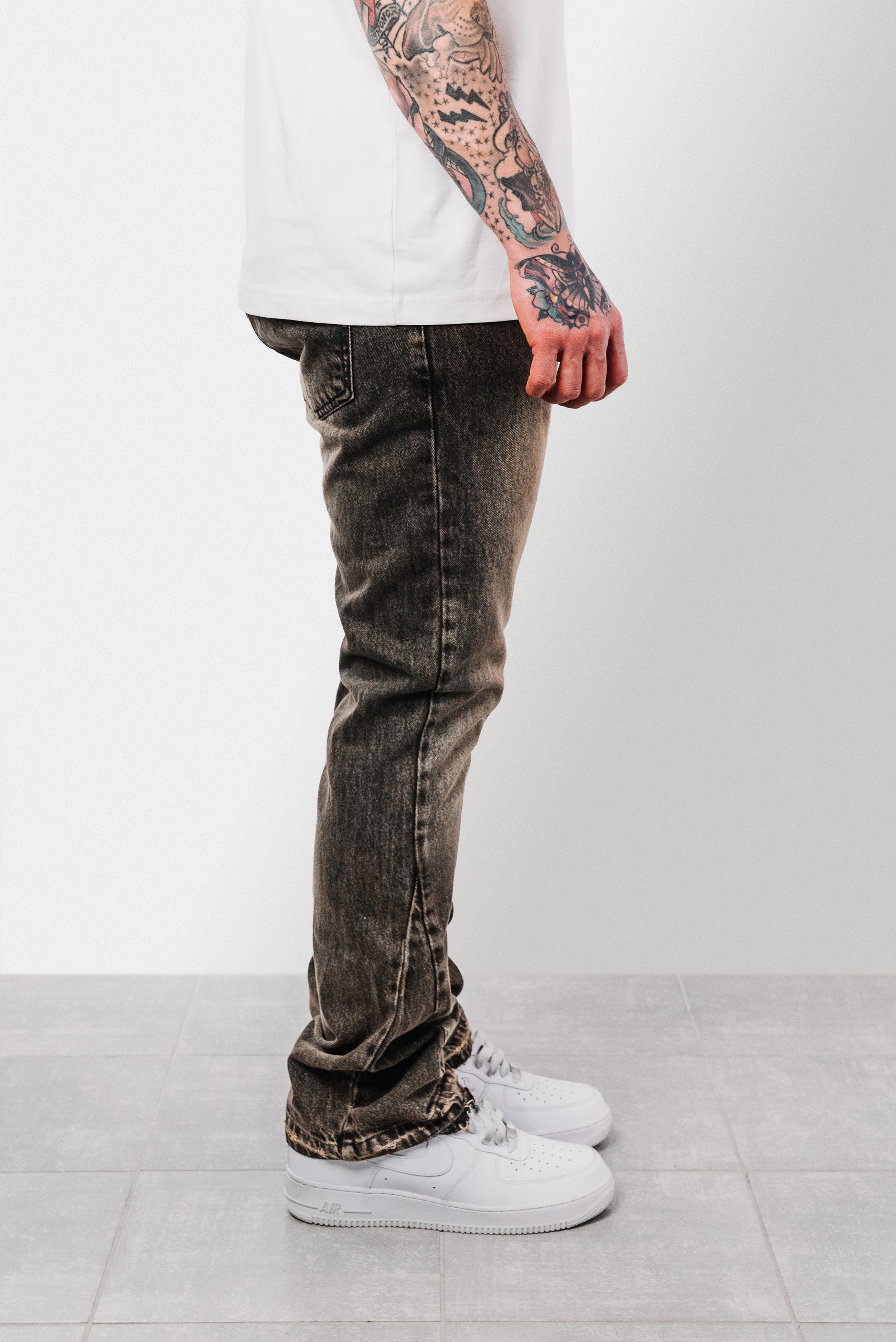 NAPLES FLARE SABBIATO JEANS