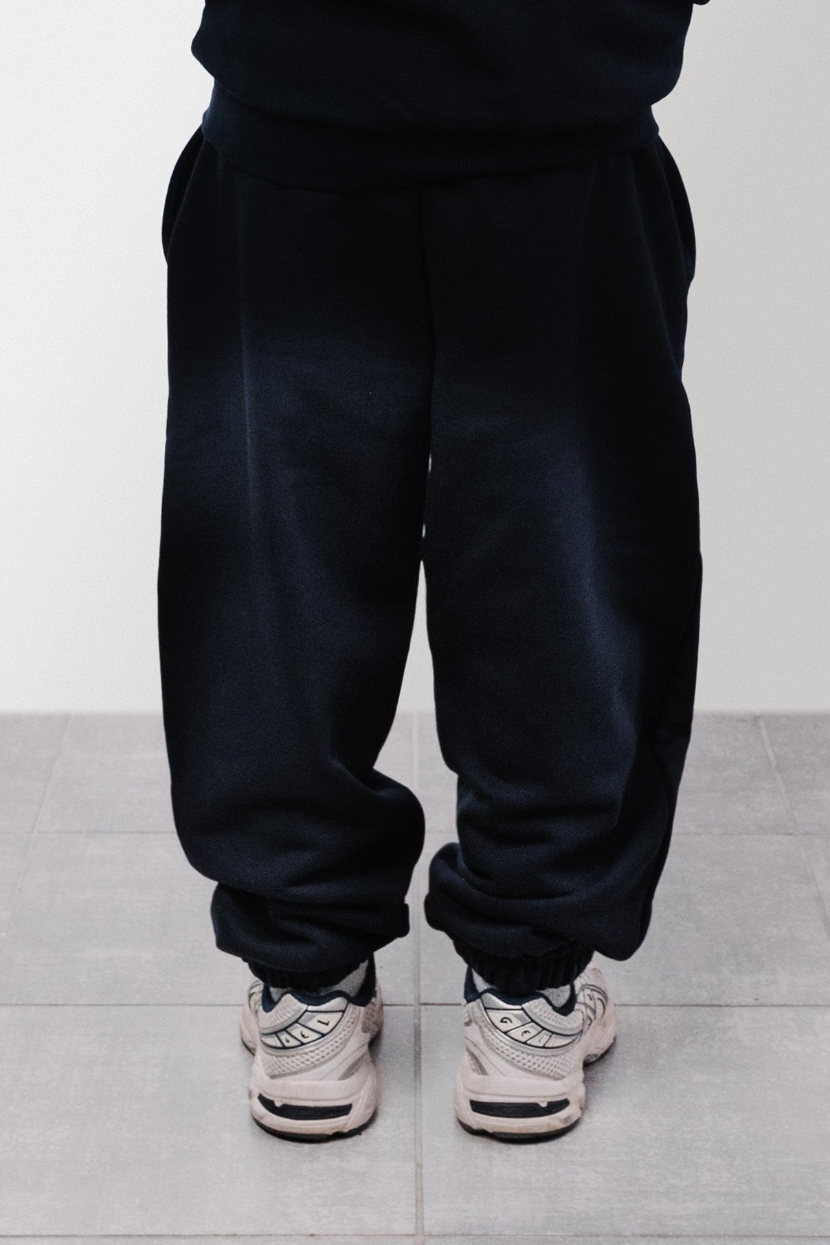 PANTS BLUE LOGO WHITE BABY - Nabu Brand