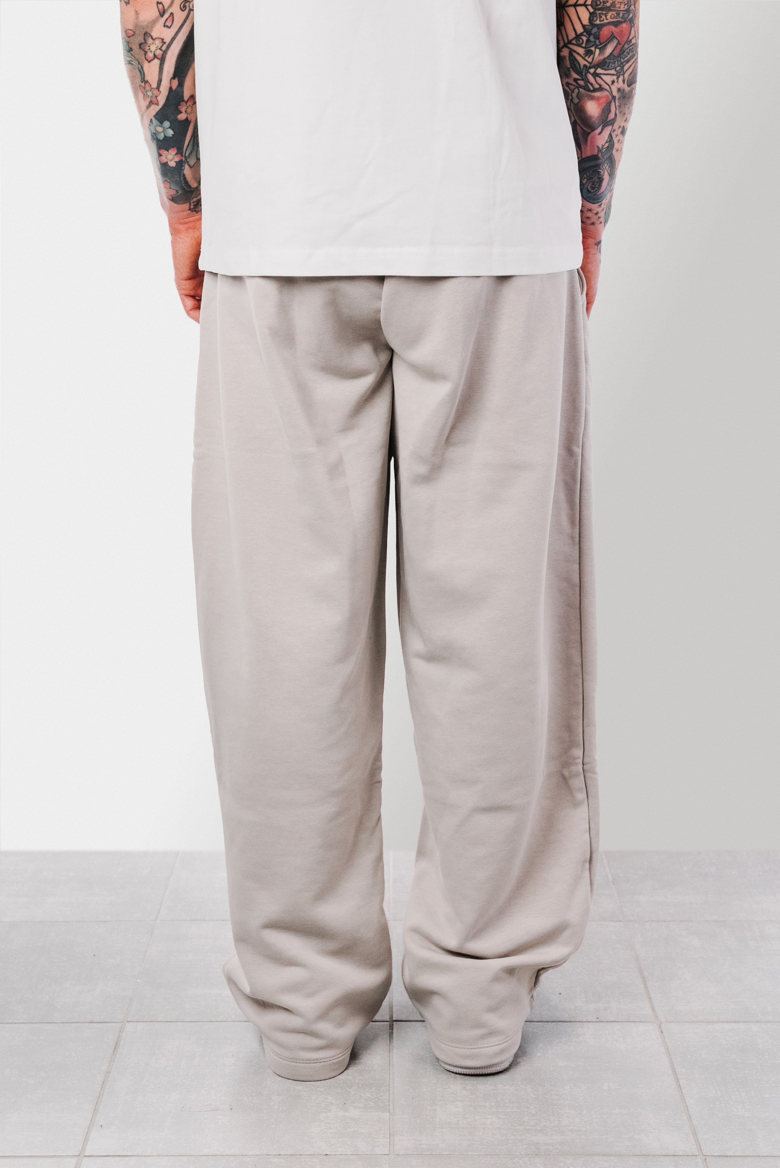 SUMMER BAGGY TRACKPANTS GREY