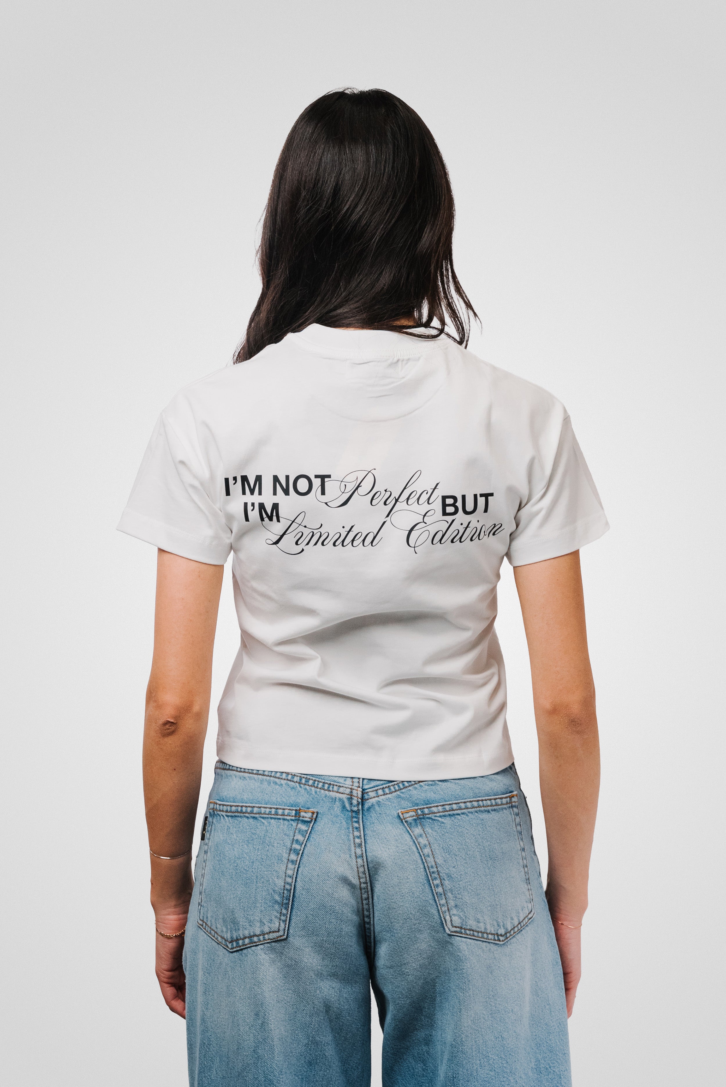 PERFECT WOMEN WHITE TEE - TheDoubleE