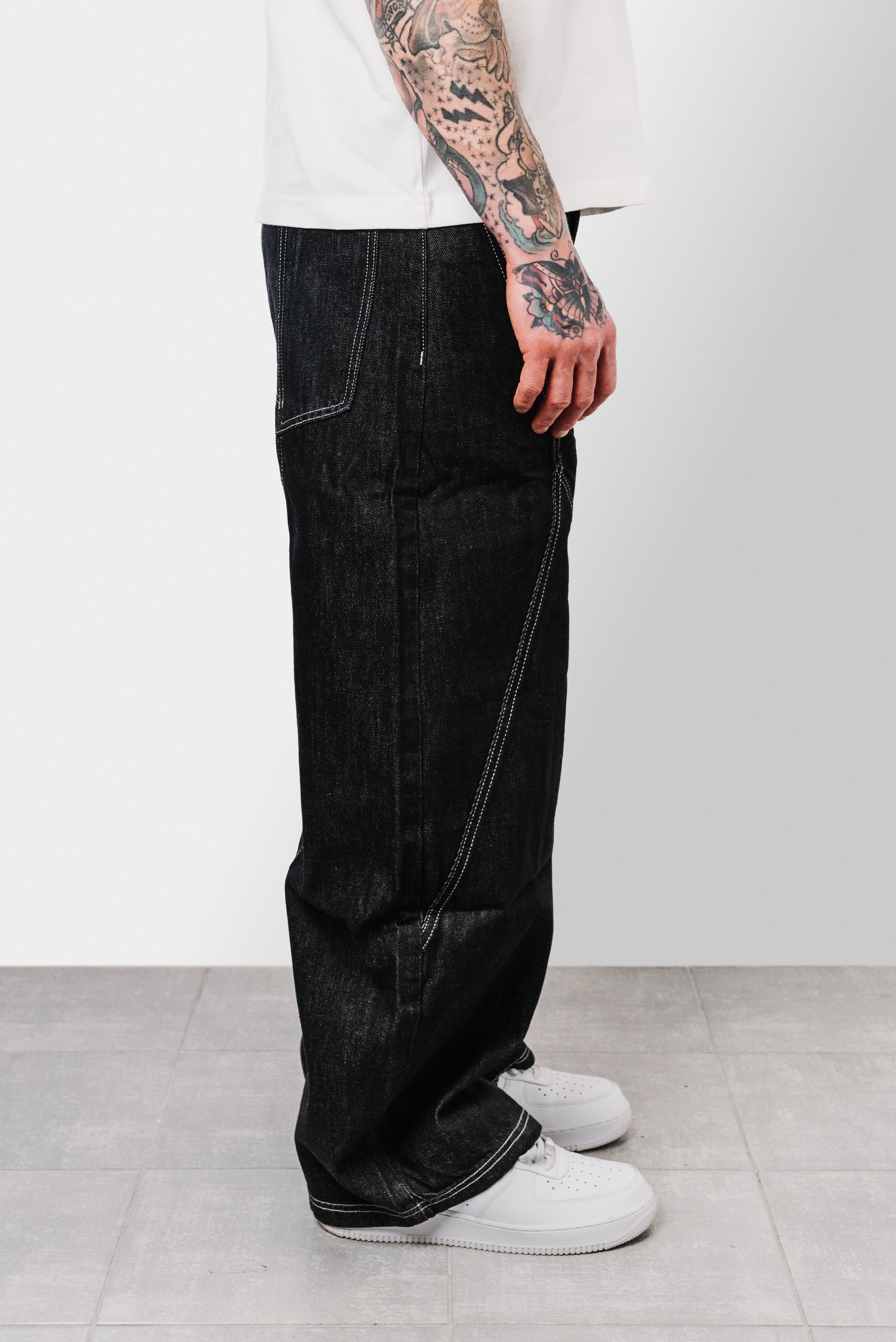 WORK BLACK BALLOON JEANS- Shoebuya Design
