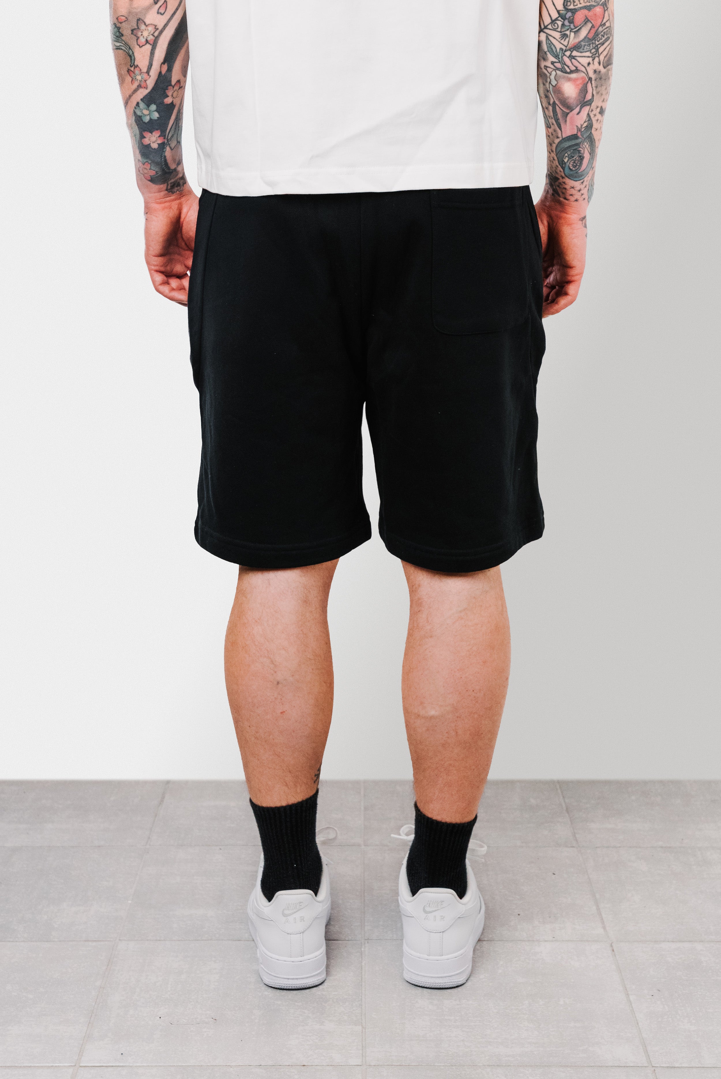 LOGO BLACK SHORTS - TheDoubleE