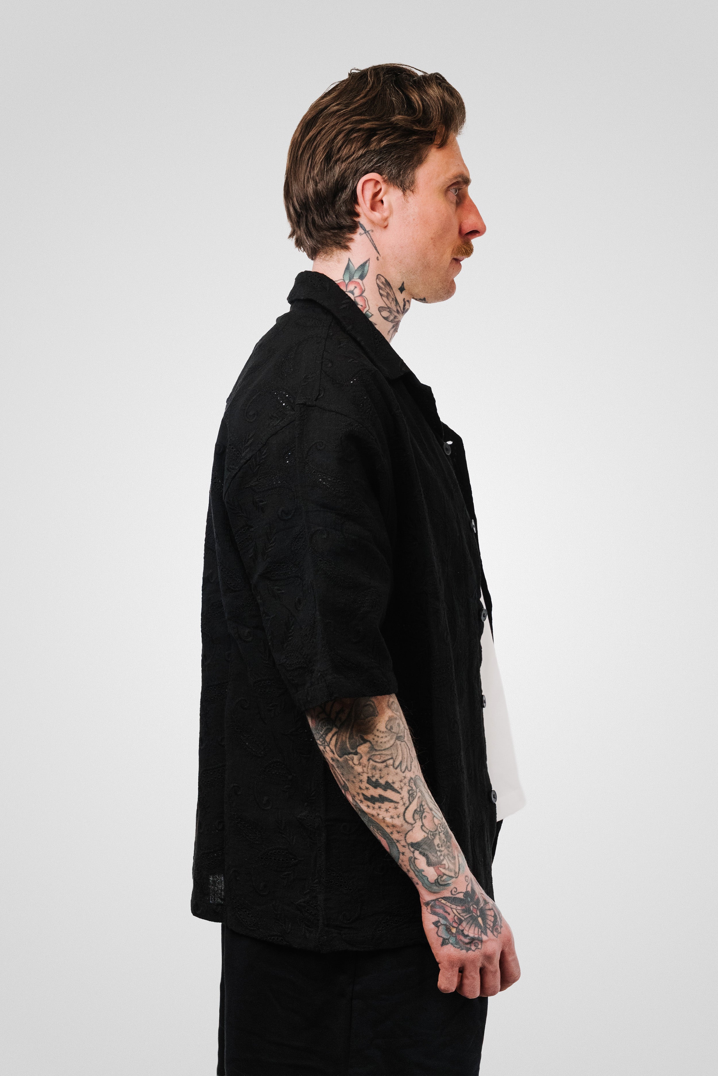 EMBROIDERED BLACK SHIRT - TheDoubleE