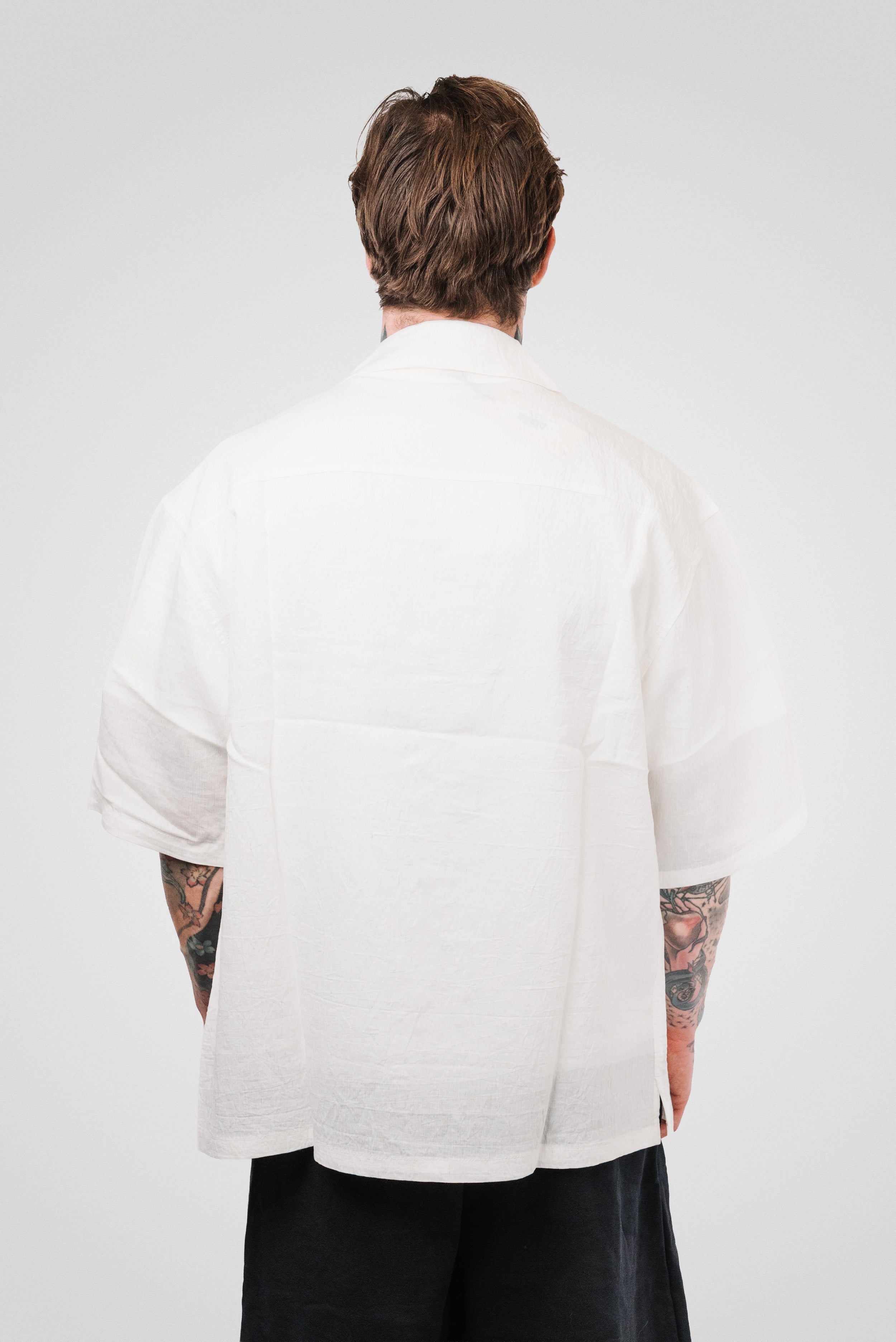 SAND & LOGO SHIRT - TheDoubleE