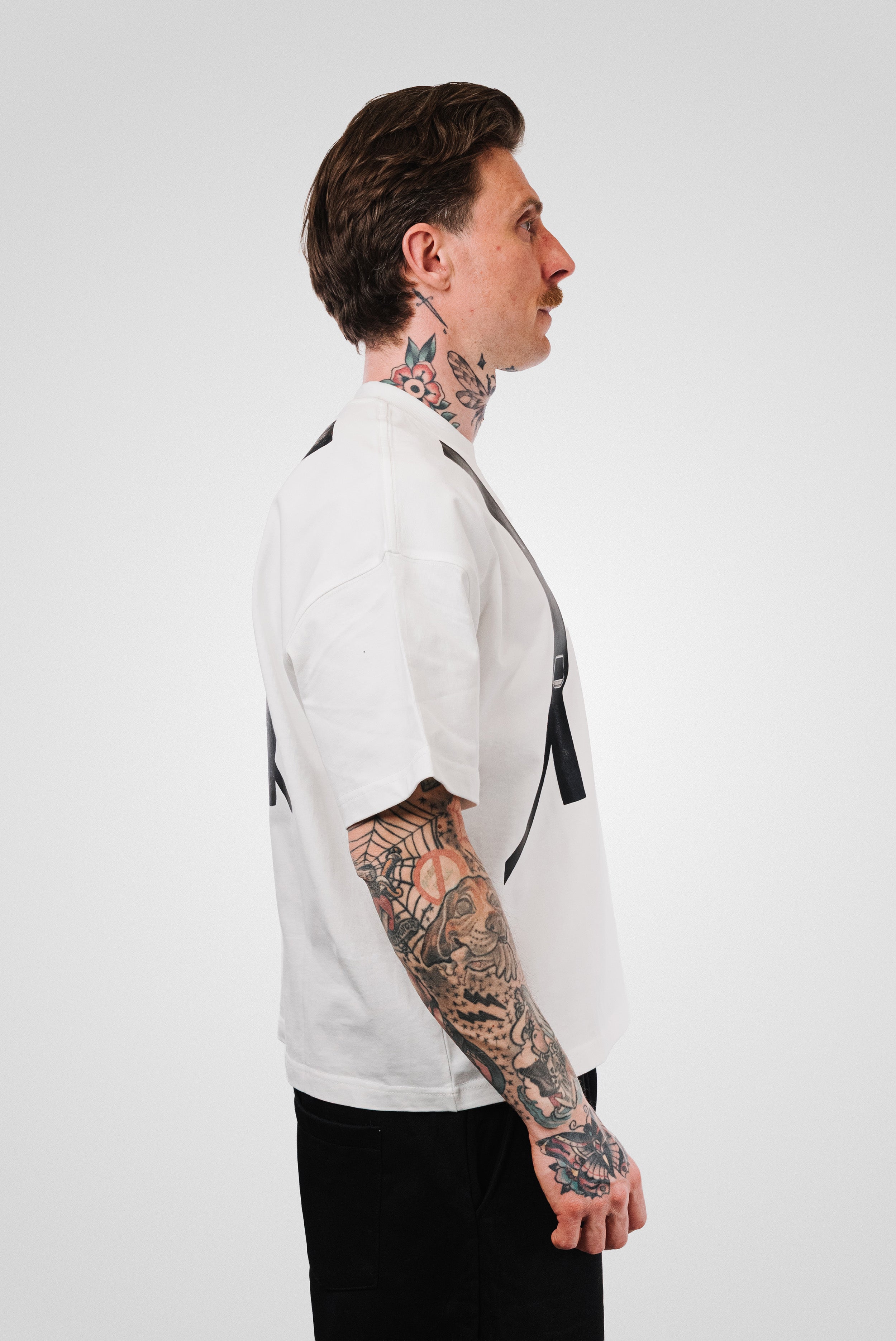 BACKPACK BOXY TEE WHITE - Shoebuya Design