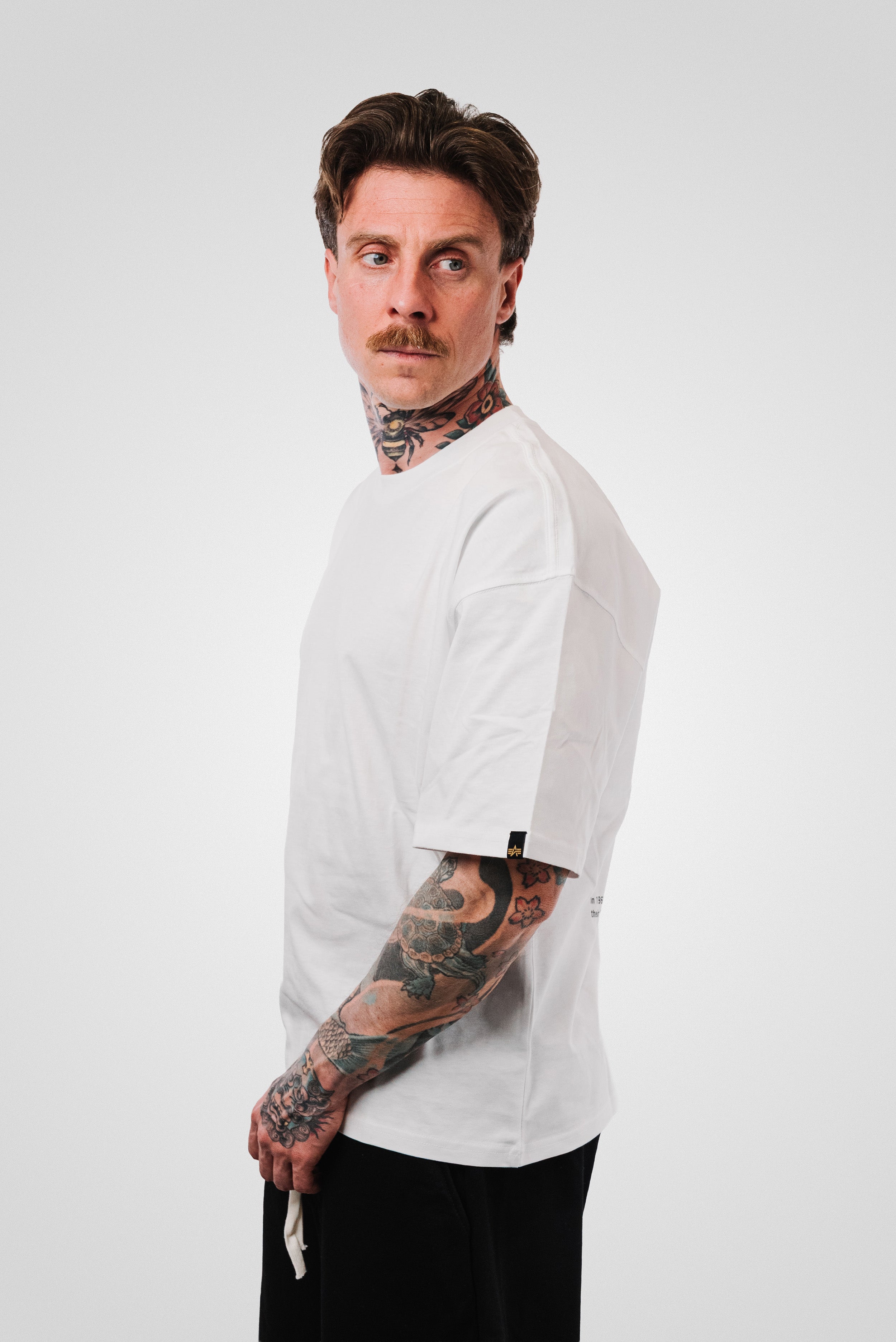 EMERGENCY RESCUE TEE WHITE - Alpha Industries