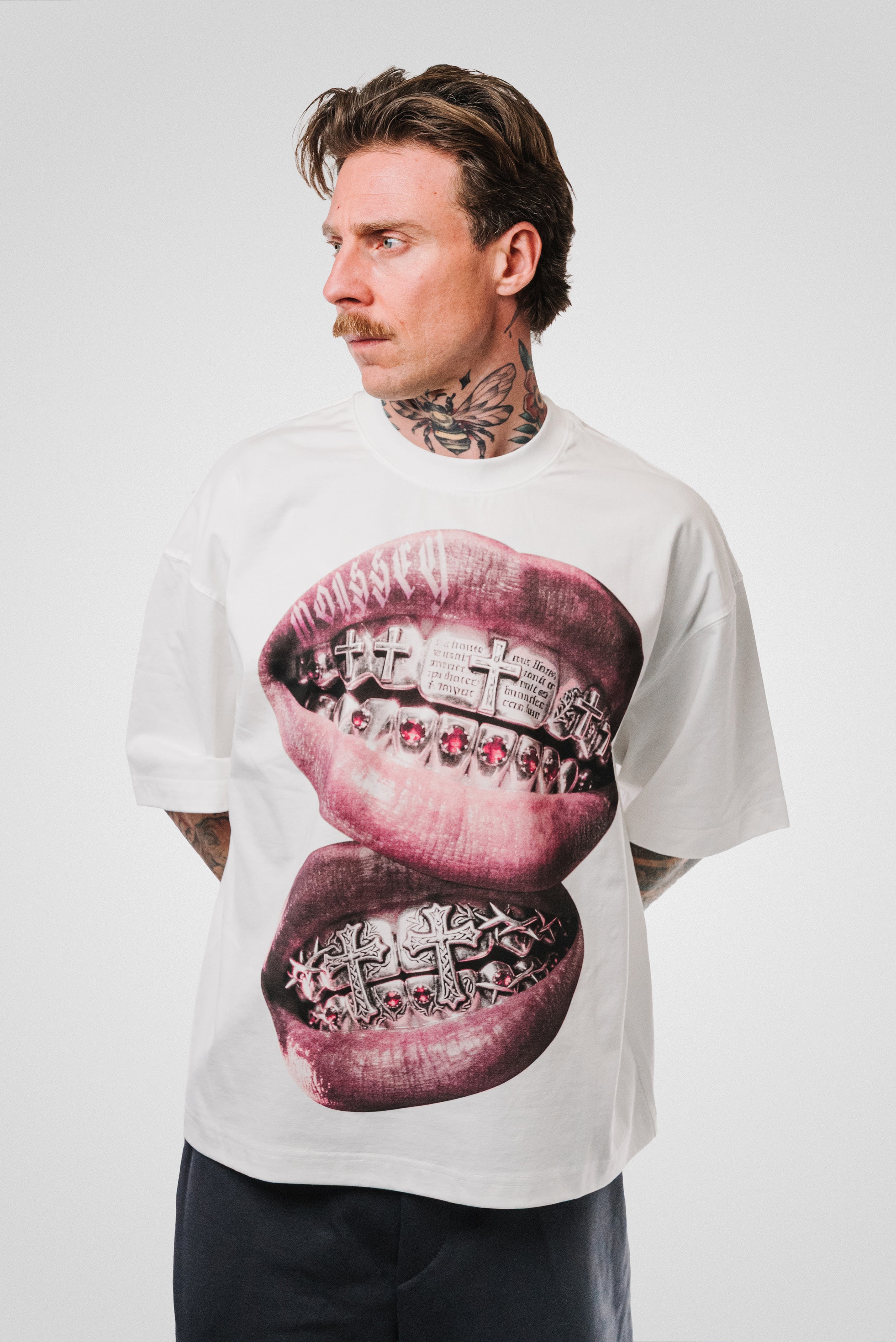 CROSS MOUTH PINK WHITE BOXY TEE - Noissey Brand