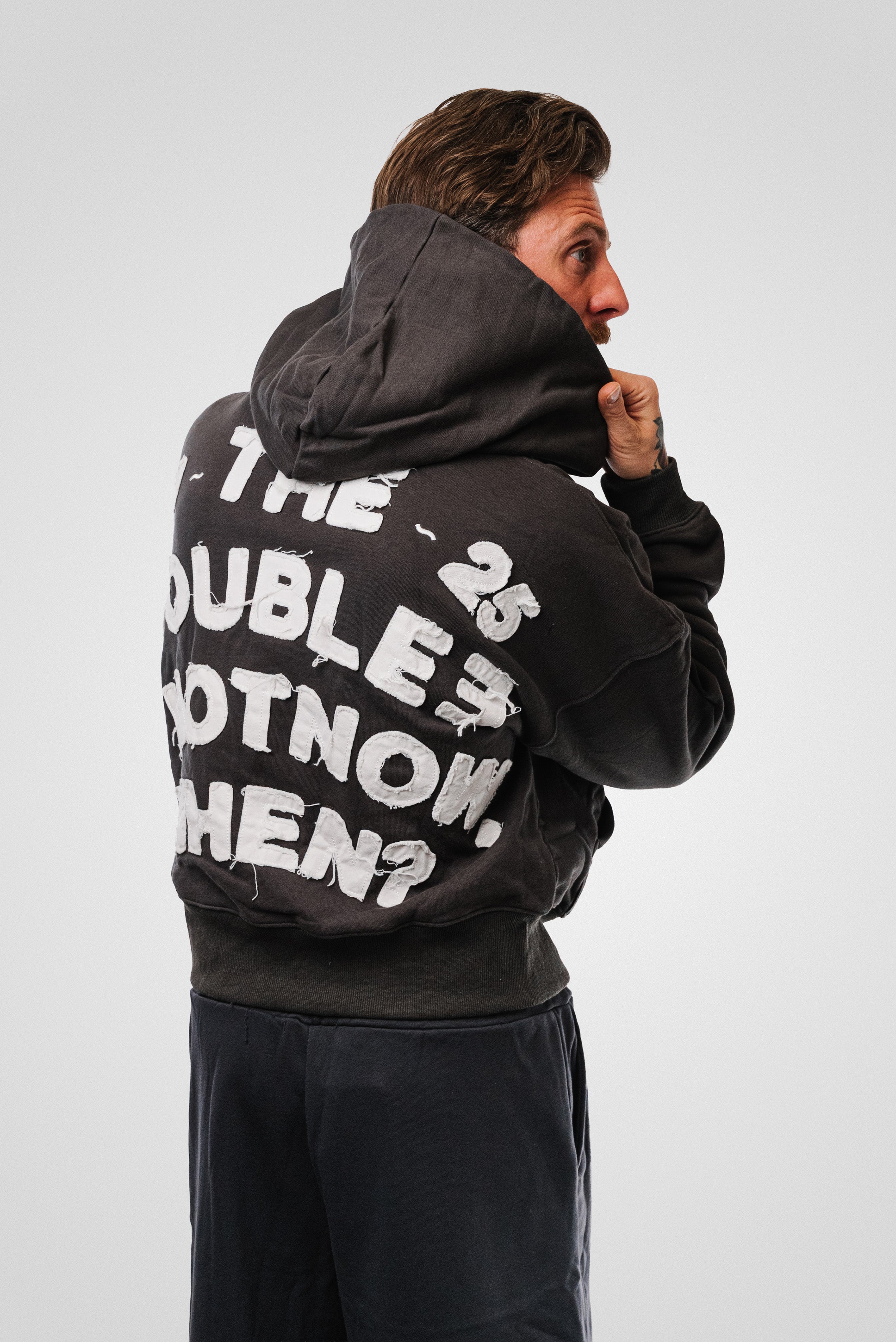 PATCH LOGO DARK GREY ZIP HOODIE - TheDoubleE