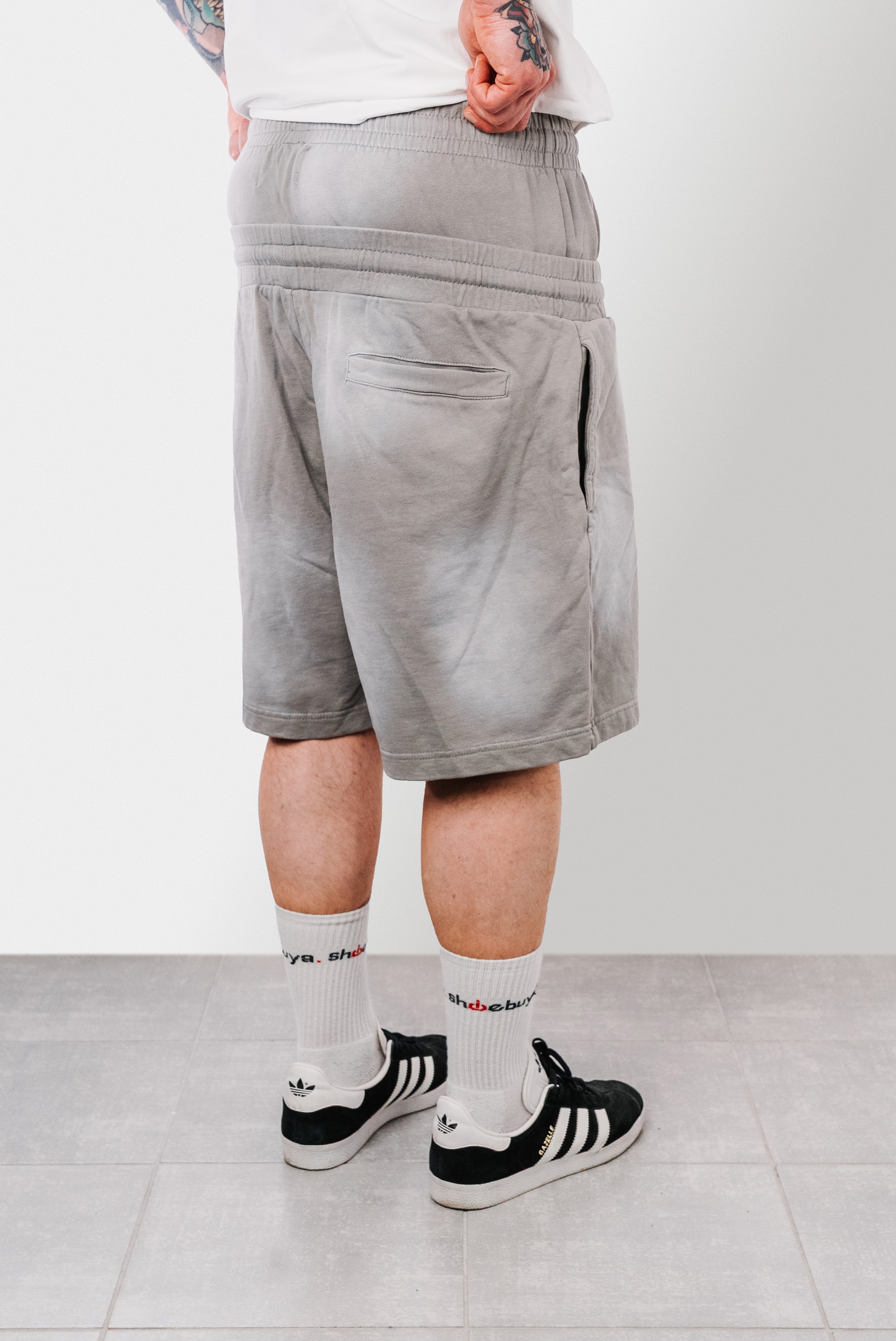 DOUBLE WASHED GREY SHORTS - Shoebuya Design