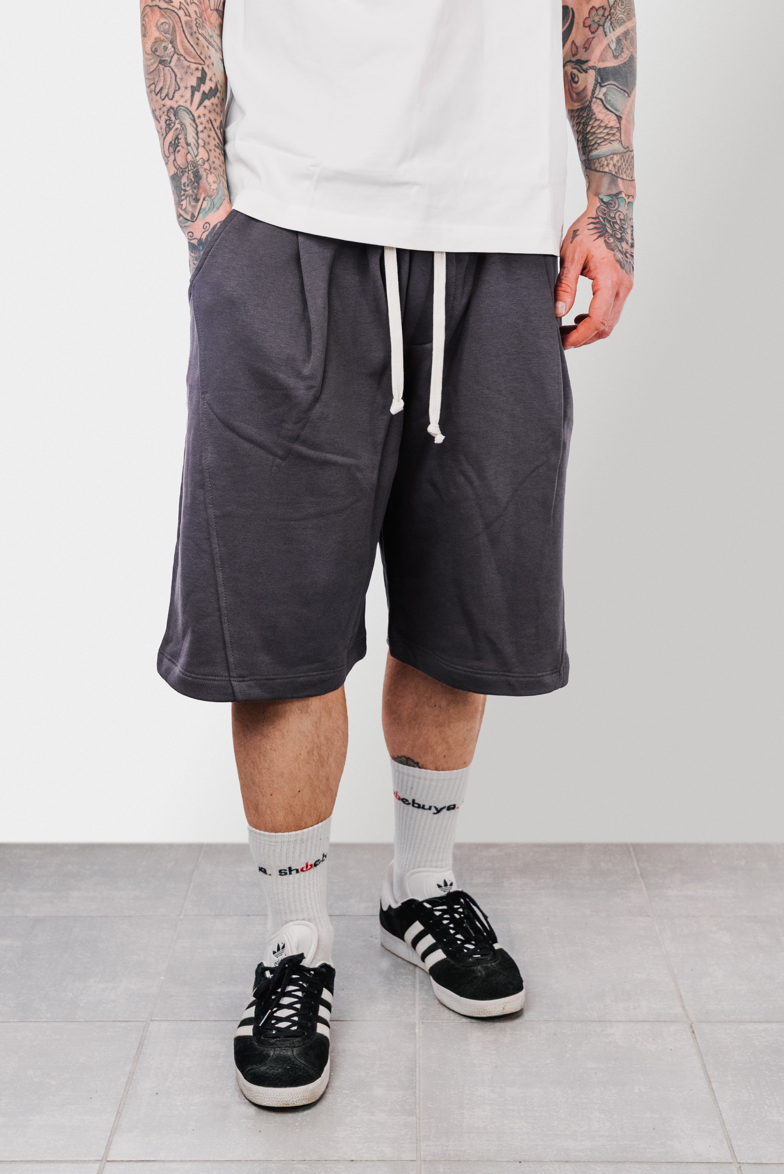 OVERSIZED PINCE SHORTS VIOLET GREY - Replacement Brand