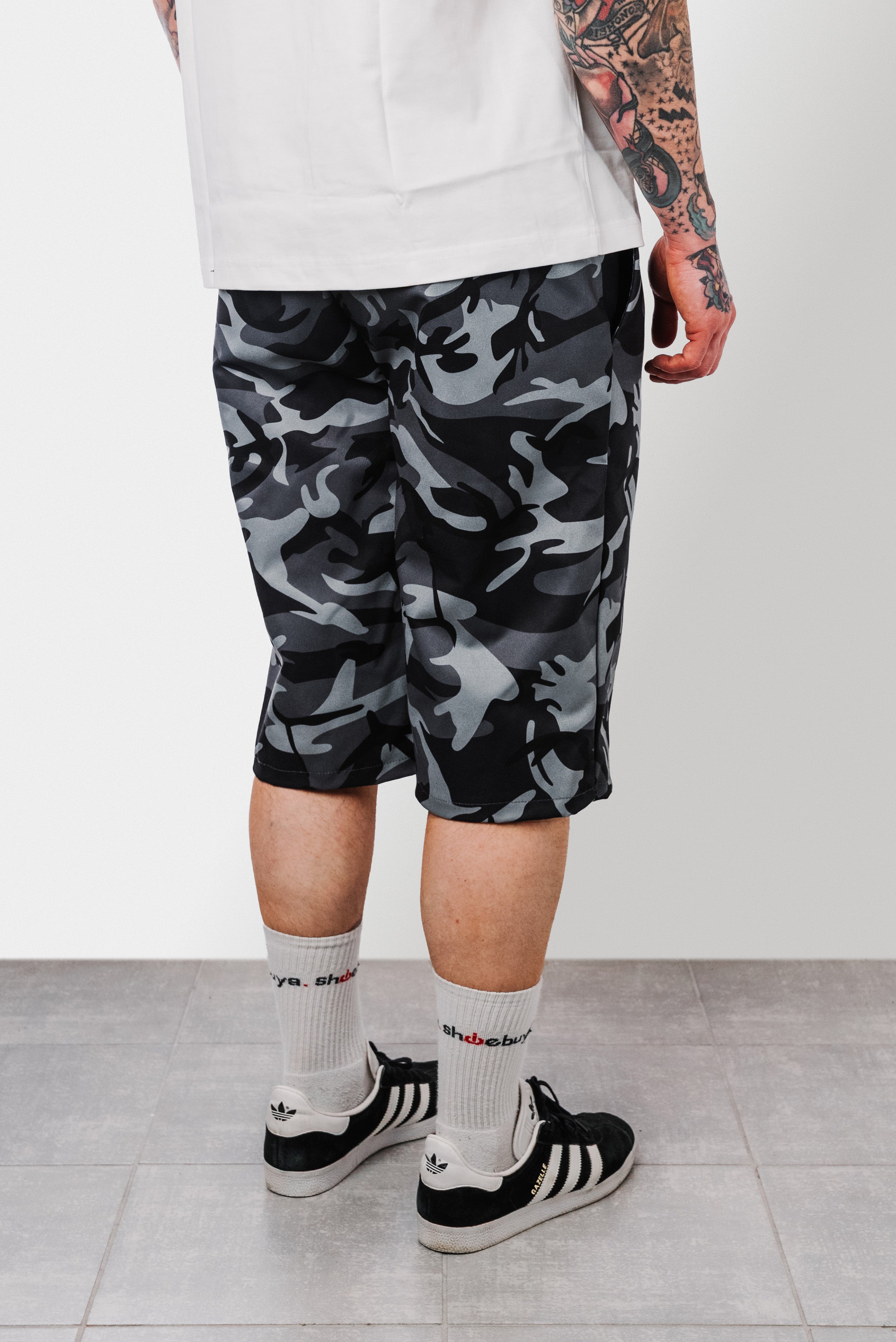CAMOUFLAGE MILITARY BLACK SHORTS - Replacement Brand