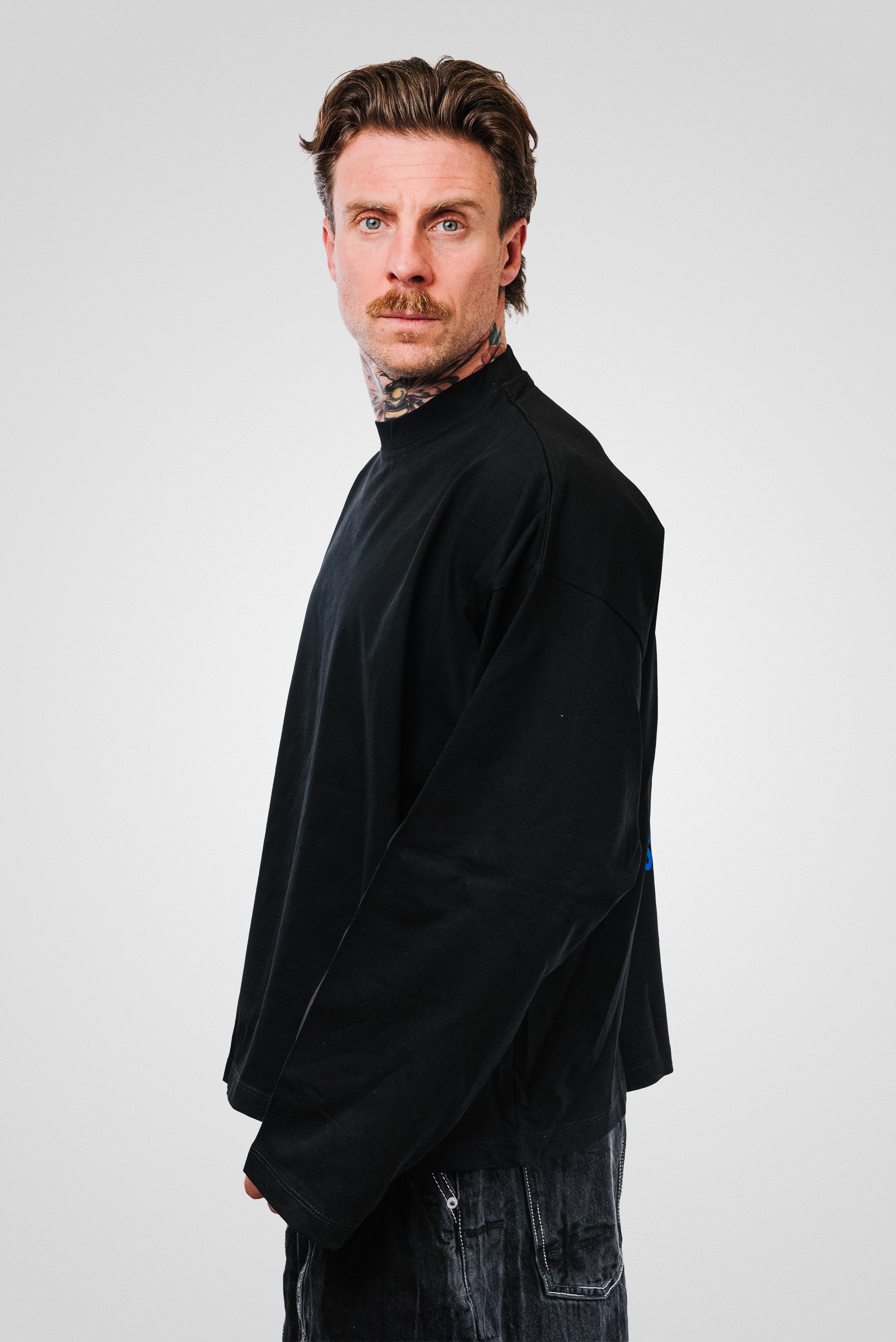 WHERE TO GO LONGSLEEVE TEE BLACK - Replacement Brand