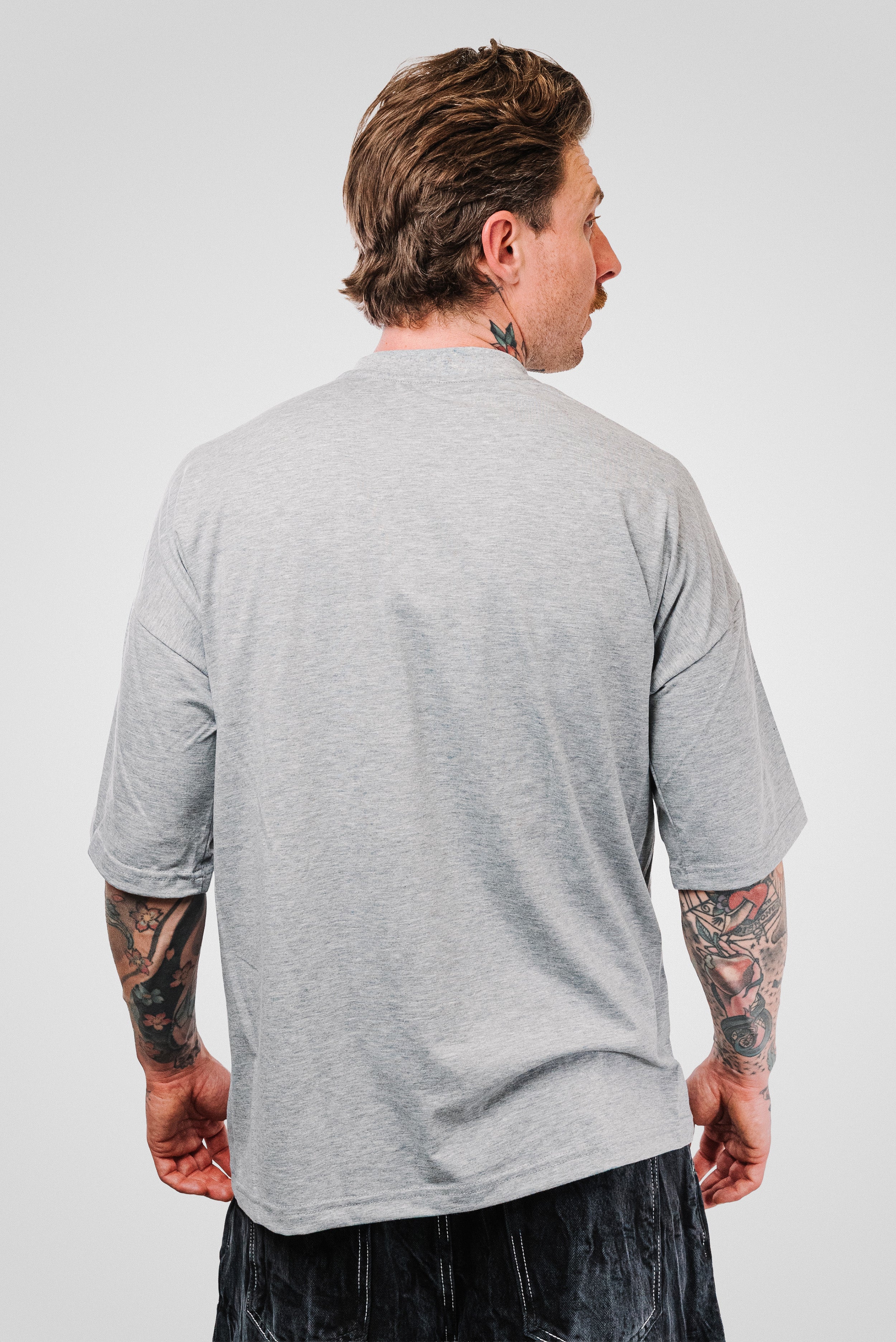 OVERSIZED LIGHT GREY TEE - Signs Brand