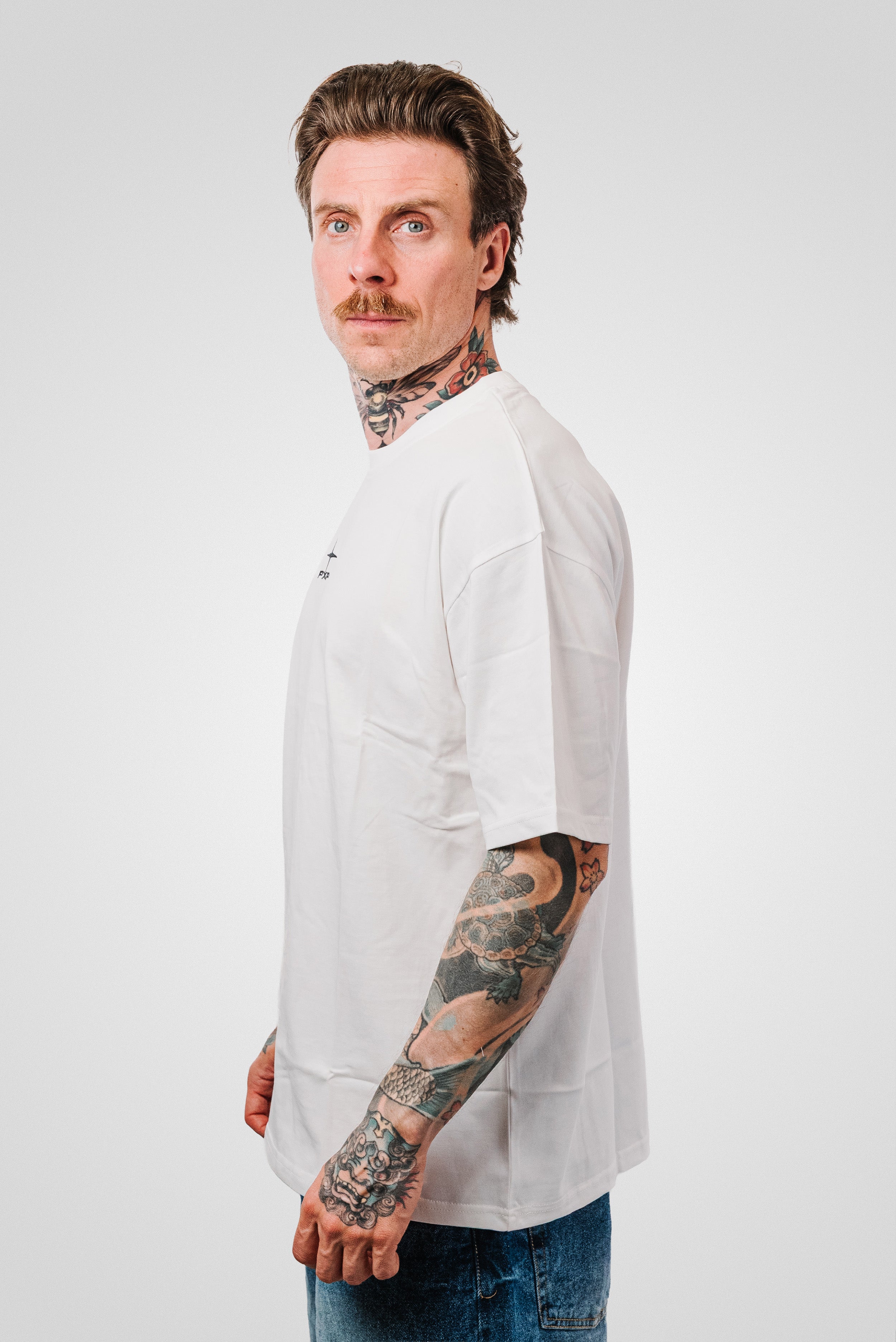 SPRAY BACK LOGO TEE WHITE- PXP Brand
