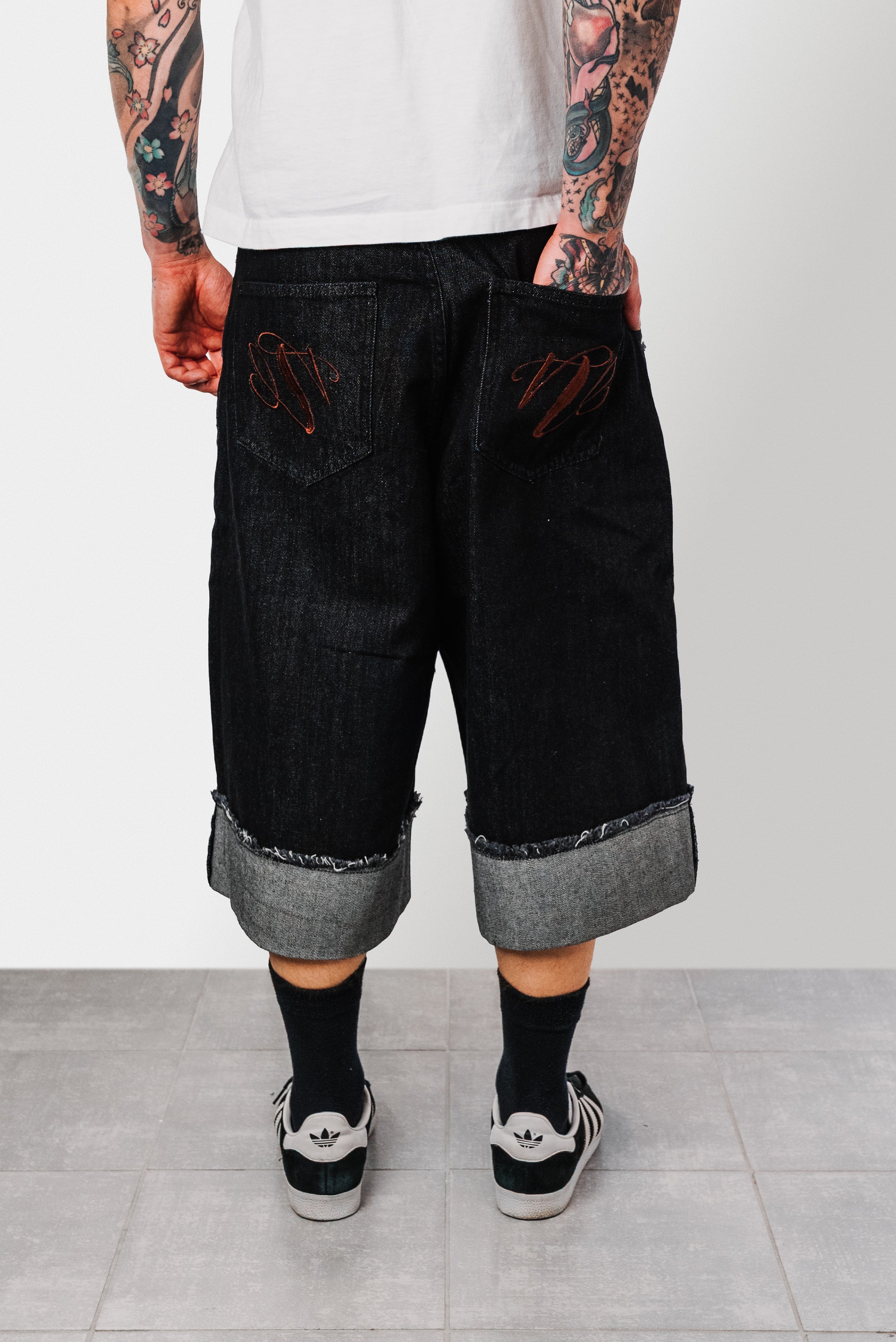 LAPED BLACK DENIM SHORTS - Shoebuya Design