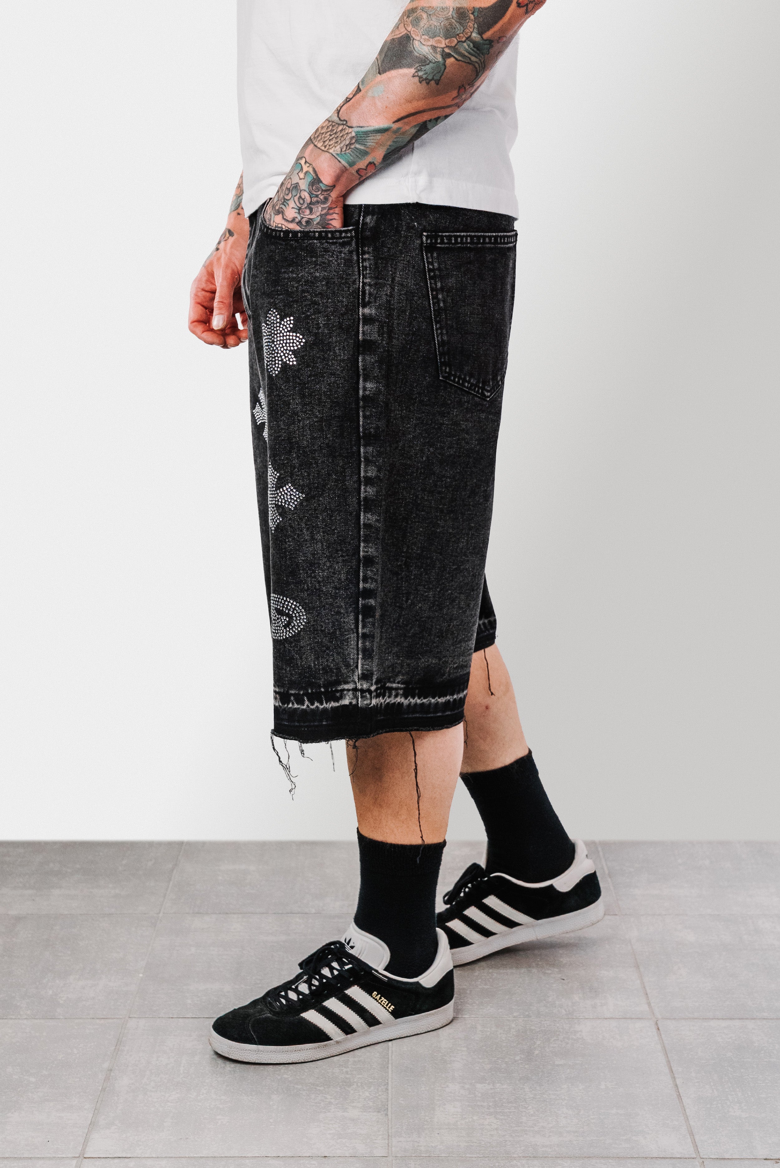 LOUIS STRASS DENIM SHORTS - Shoebuya Design