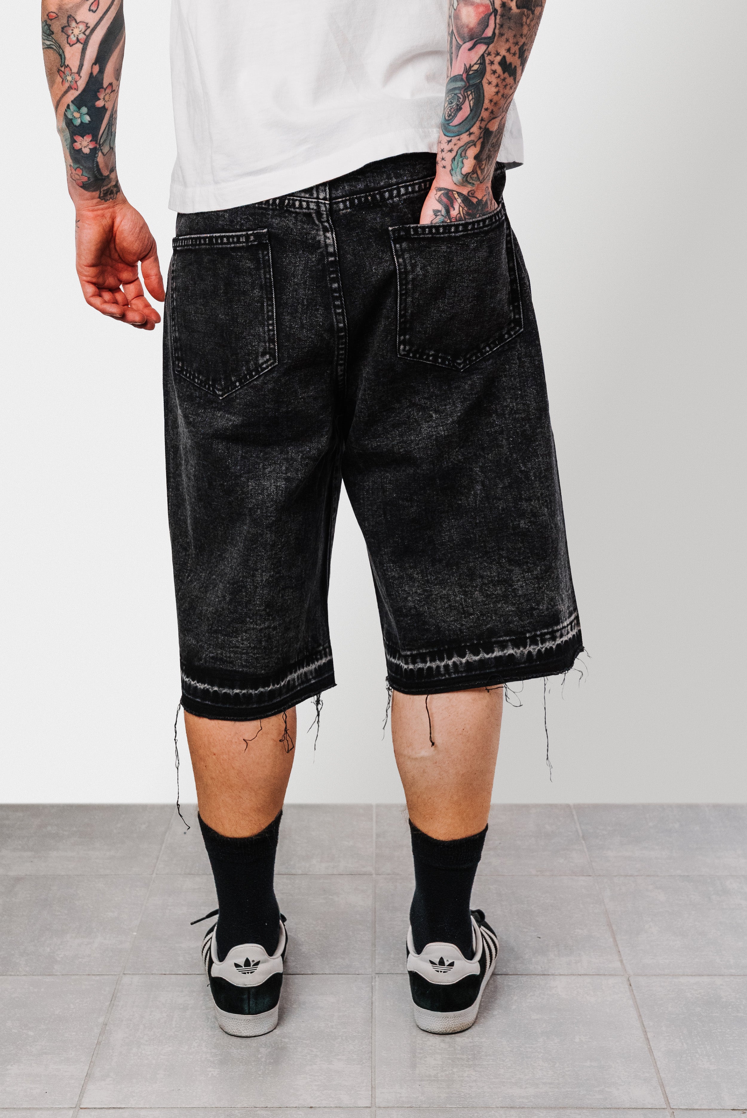 LOUIS STRASS DENIM SHORTS - Shoebuya Design
