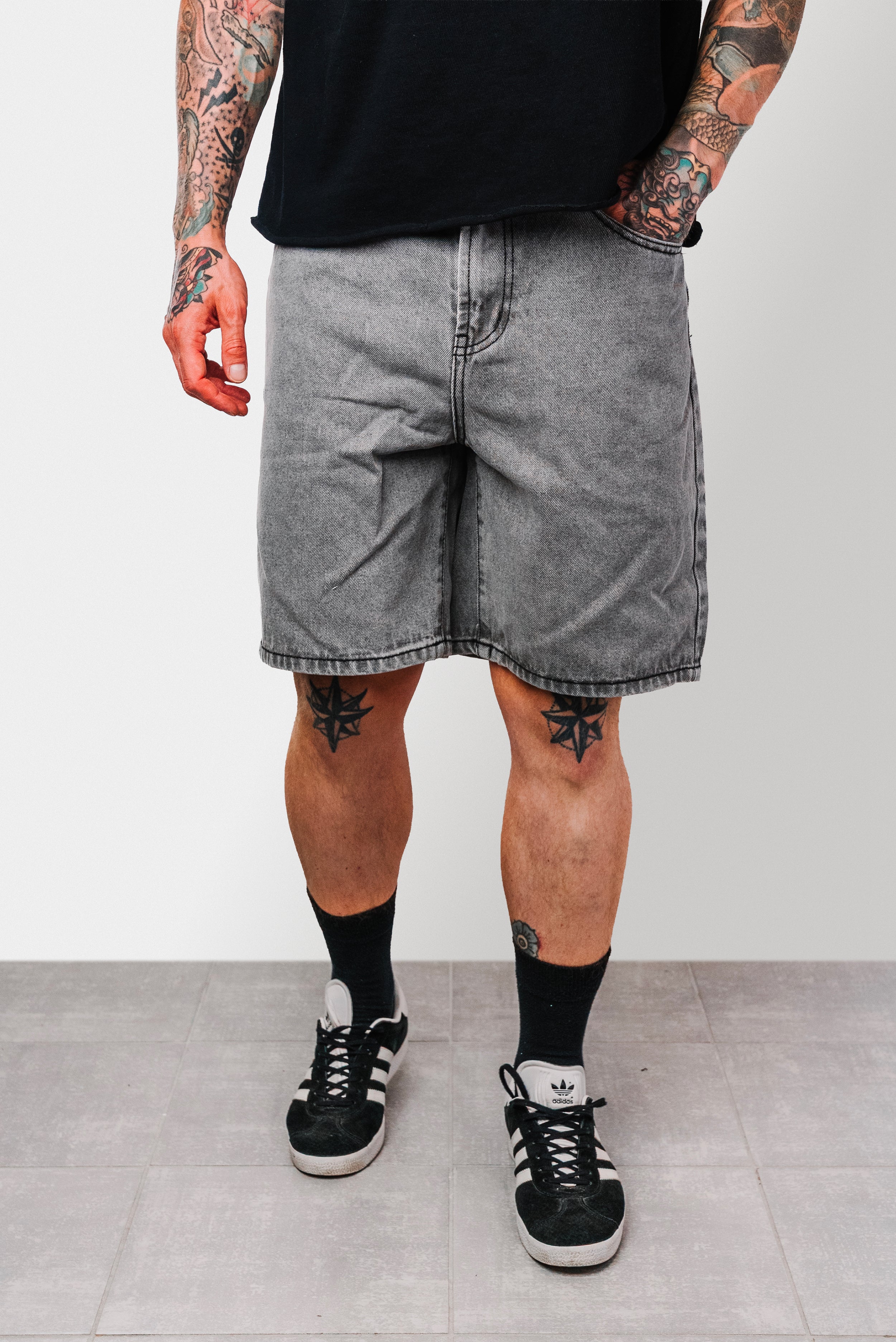 BASIC DENIM SHORTS GREY - Replacement Brand