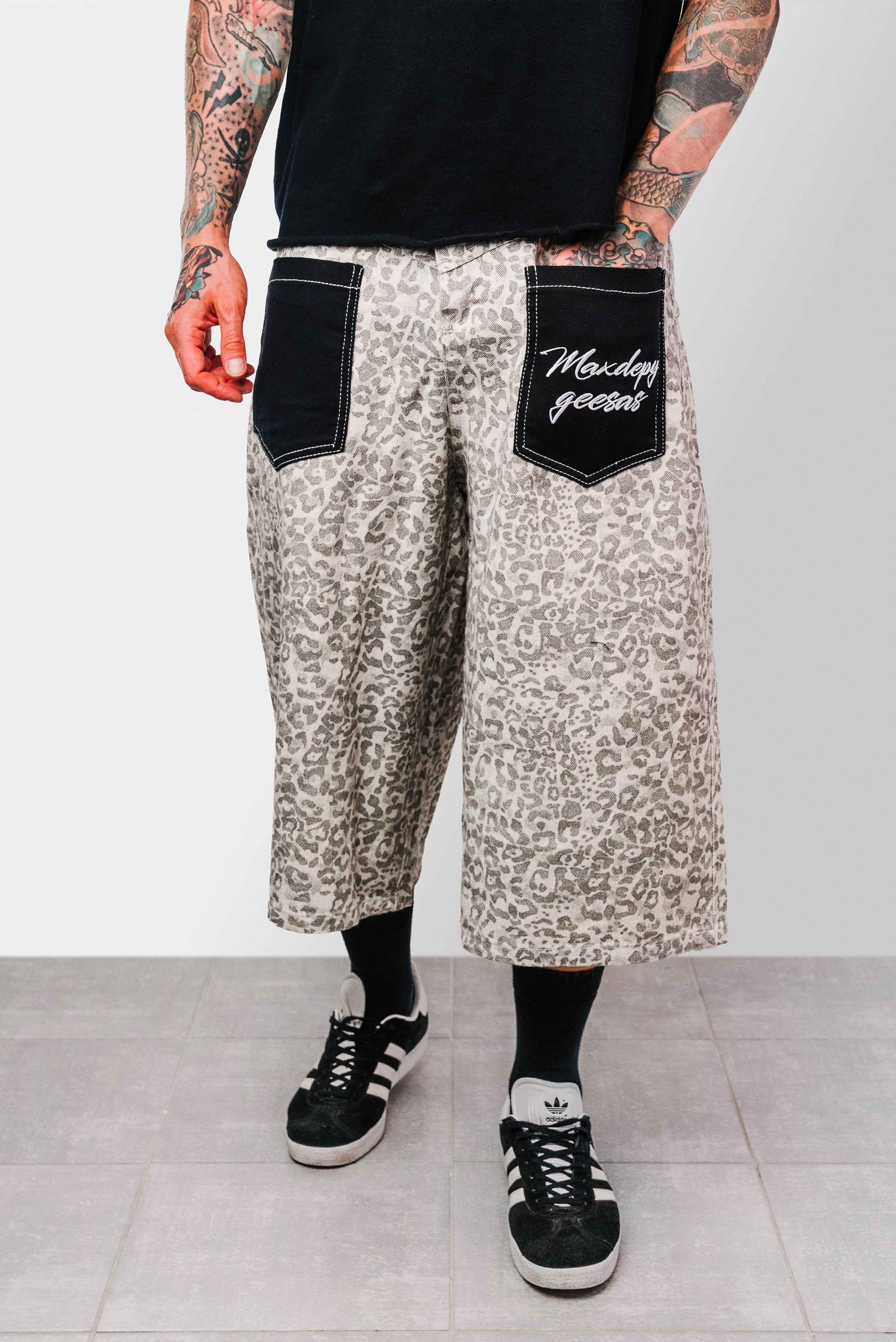 GEESAS LIGHT LEOPARD JORTS - Shoebuya Design