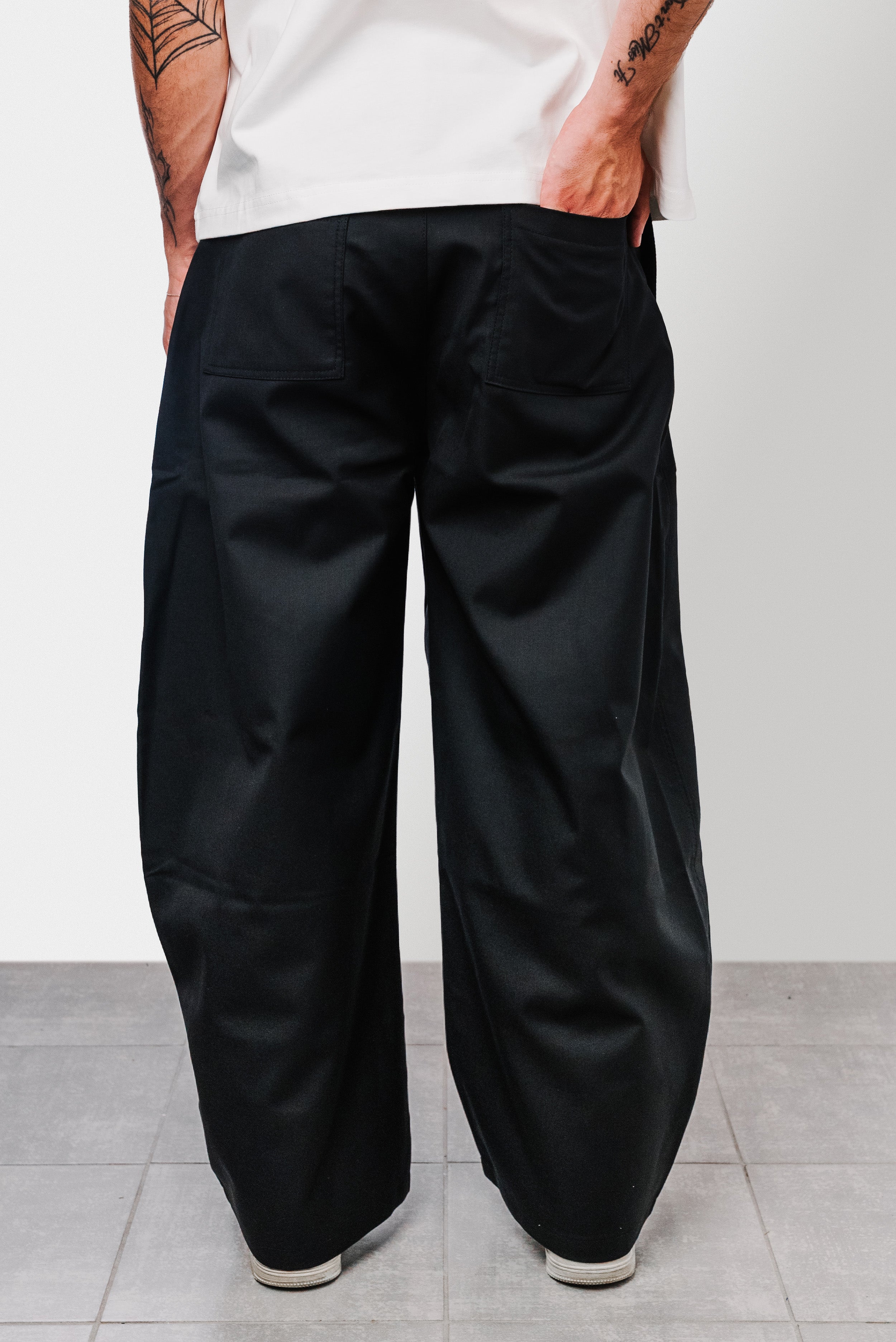 LAST FIT CLASSIC BLACK PANTS - Shoebuya Design
