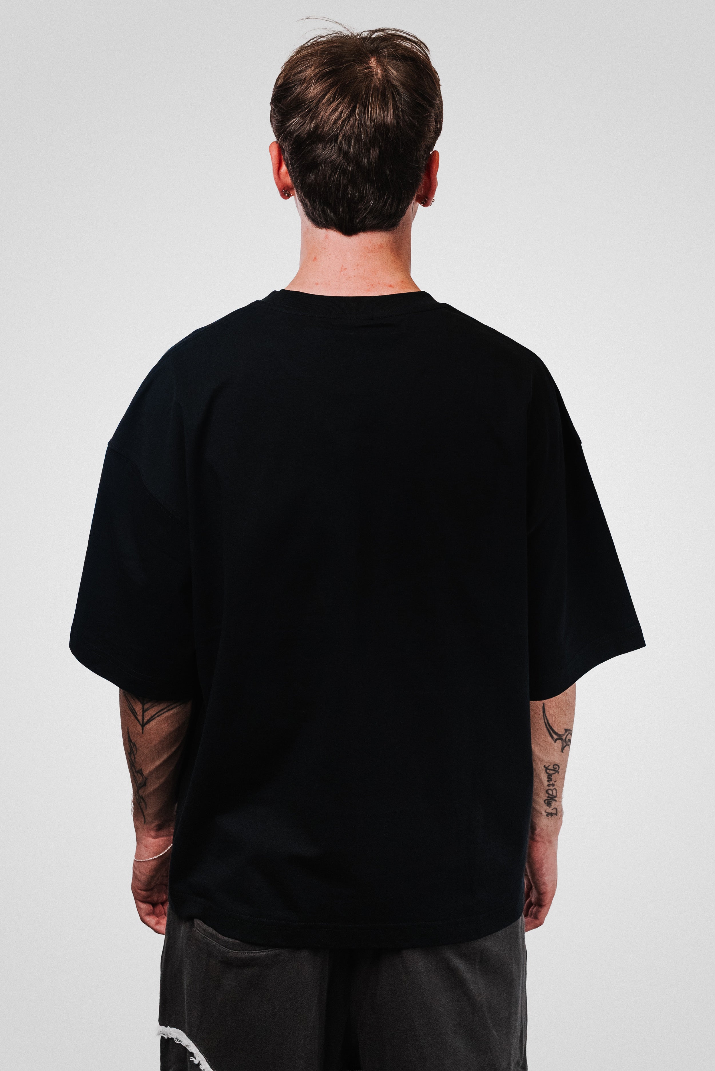 BRILZ MOUNTH BLACK BOXY TEE - Noissey Brand