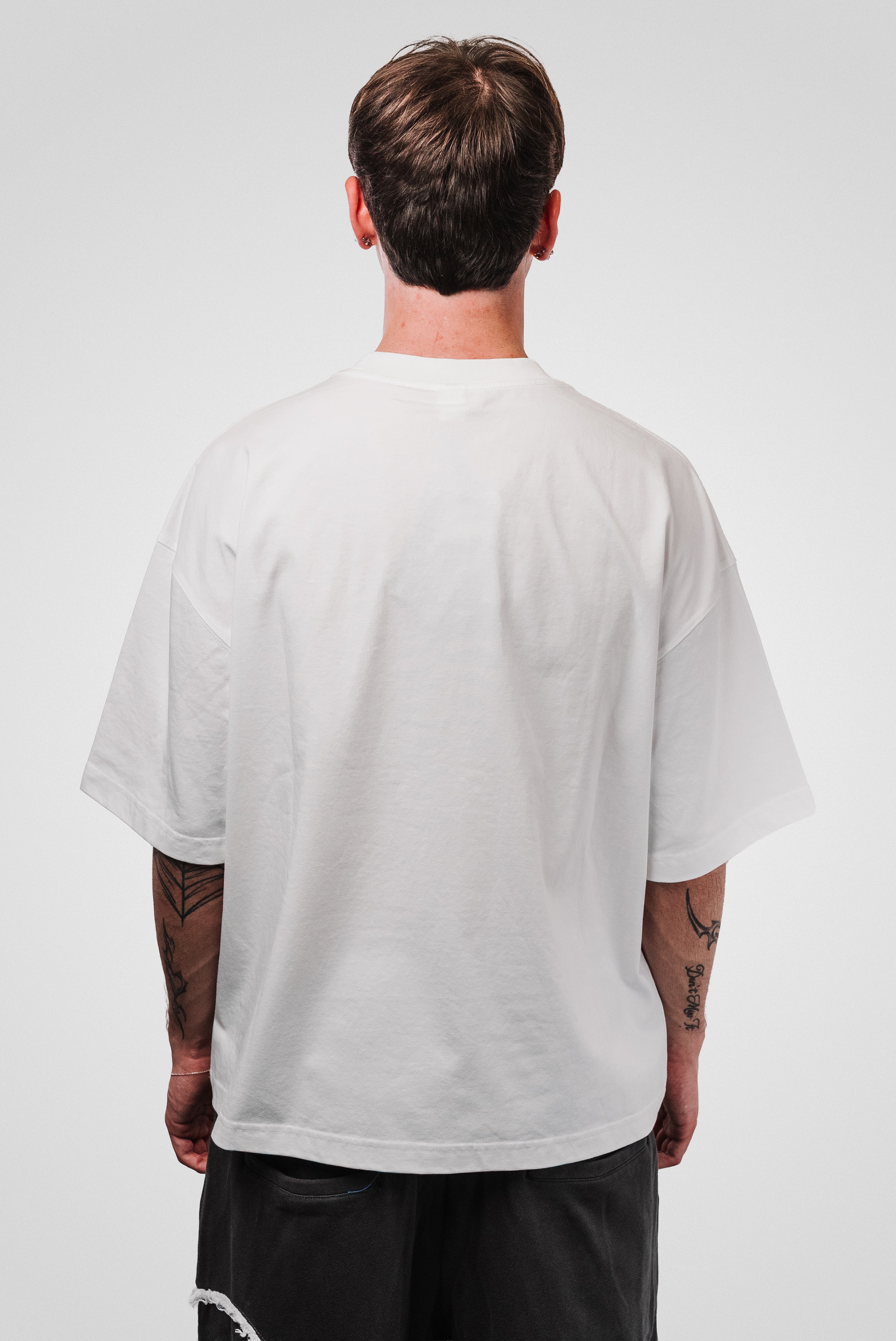 DREAMING MONEY WHITE BOXY TEE - Noissey Brand