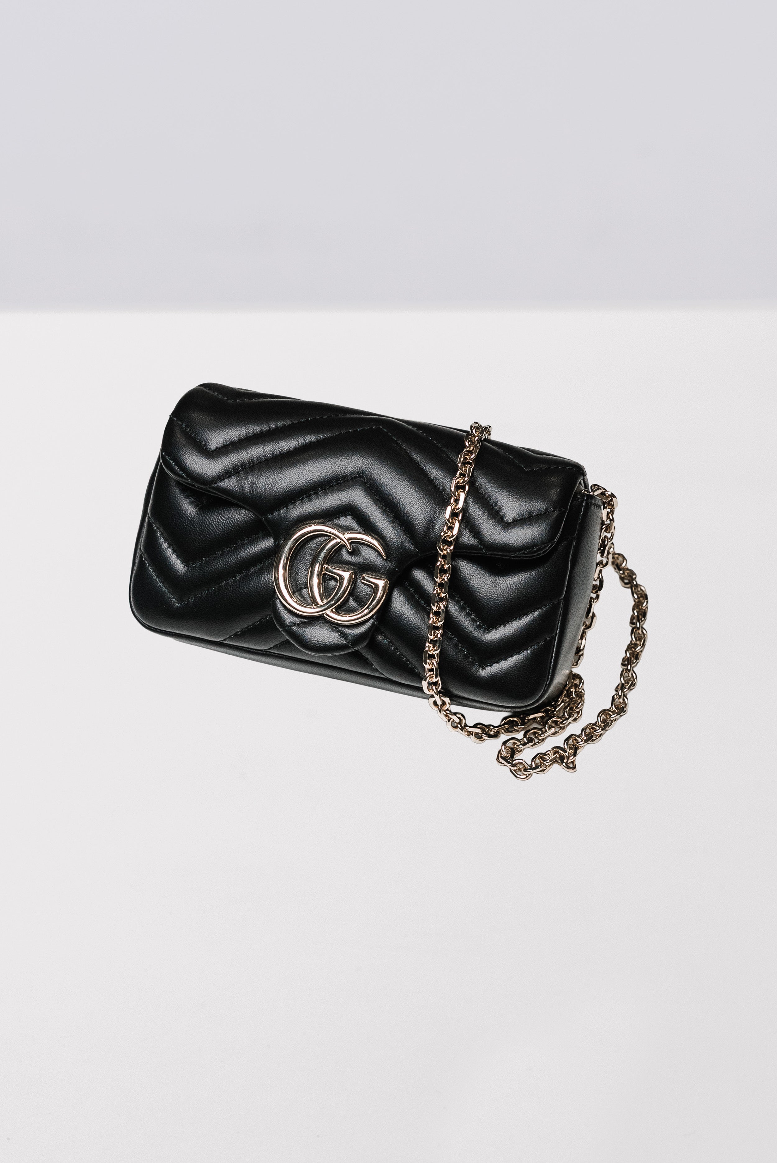 GG MARMONT IN PELLE BLACK MINI HANDBAGS - Gucci