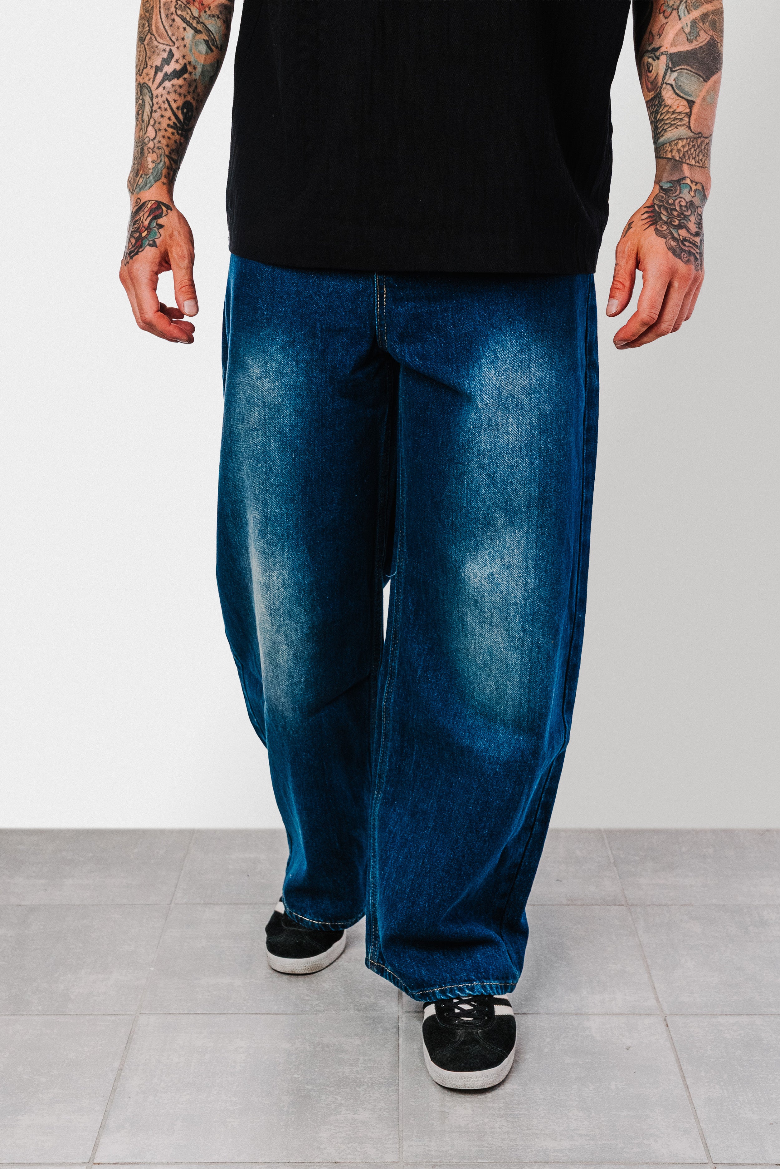 NHRDE REGULAR WASHED DENIM JEANS - Shoebuya Design