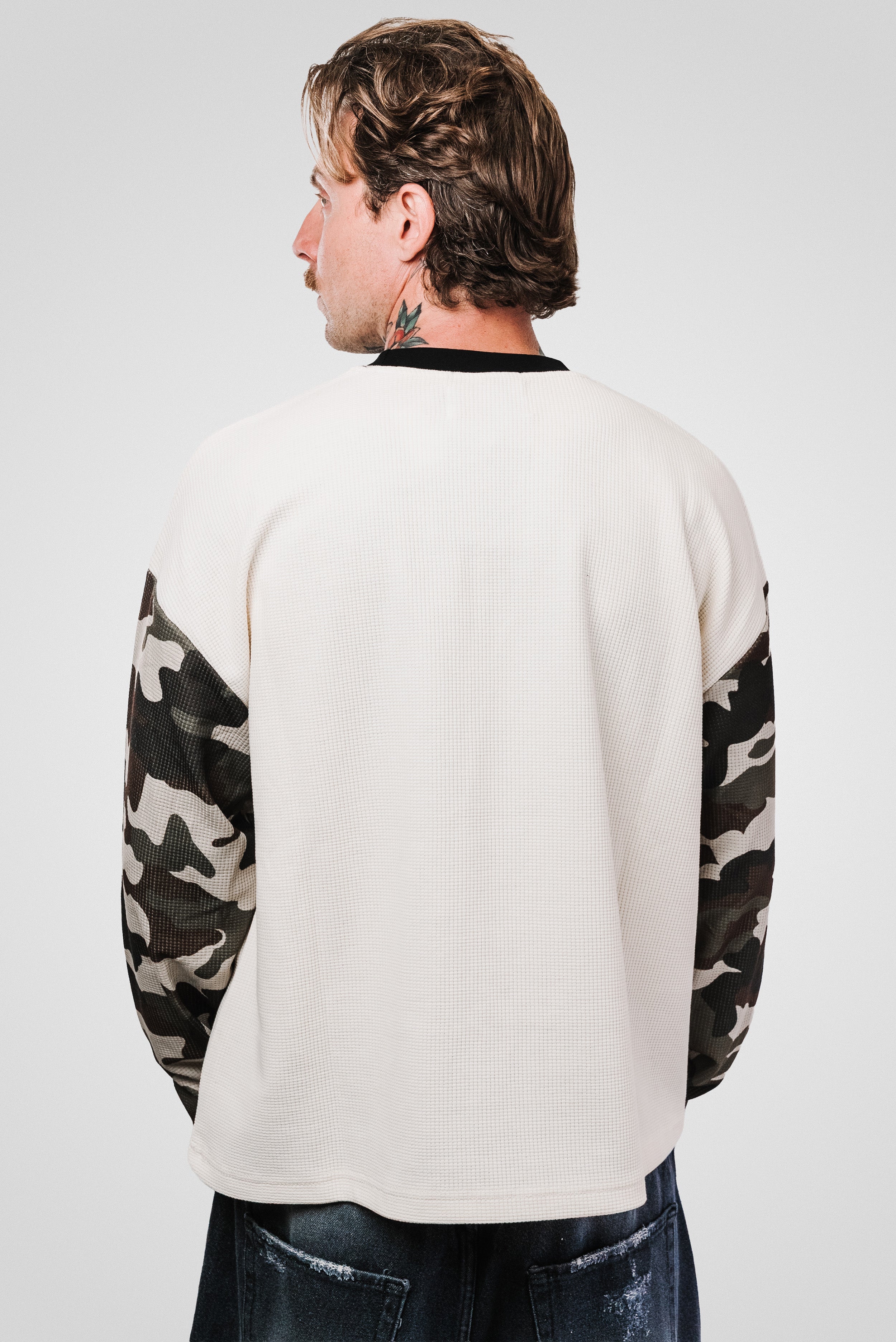 PHOTO CAMO SLEEVE WAFFLE LONGSLEEVE CREAM - Shoebuya Design