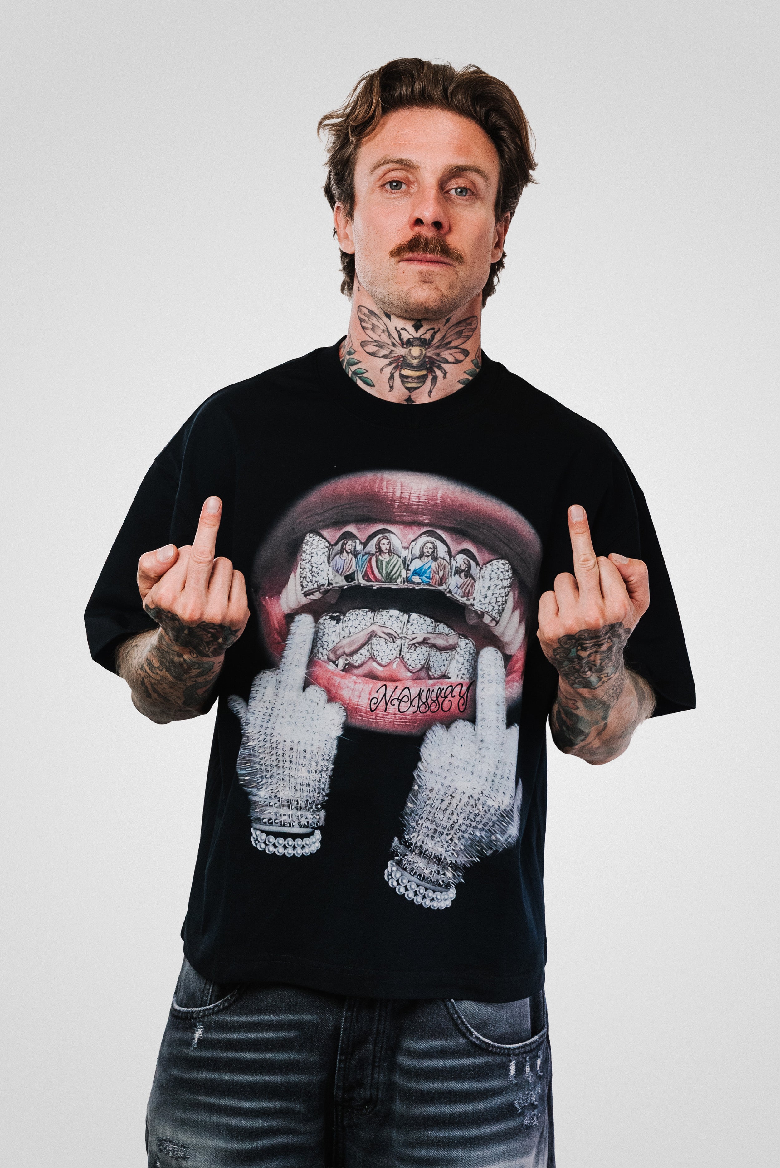 MOUTH PURPLE LAST DINNER BLACK BOXY TEE - Noissey Brand