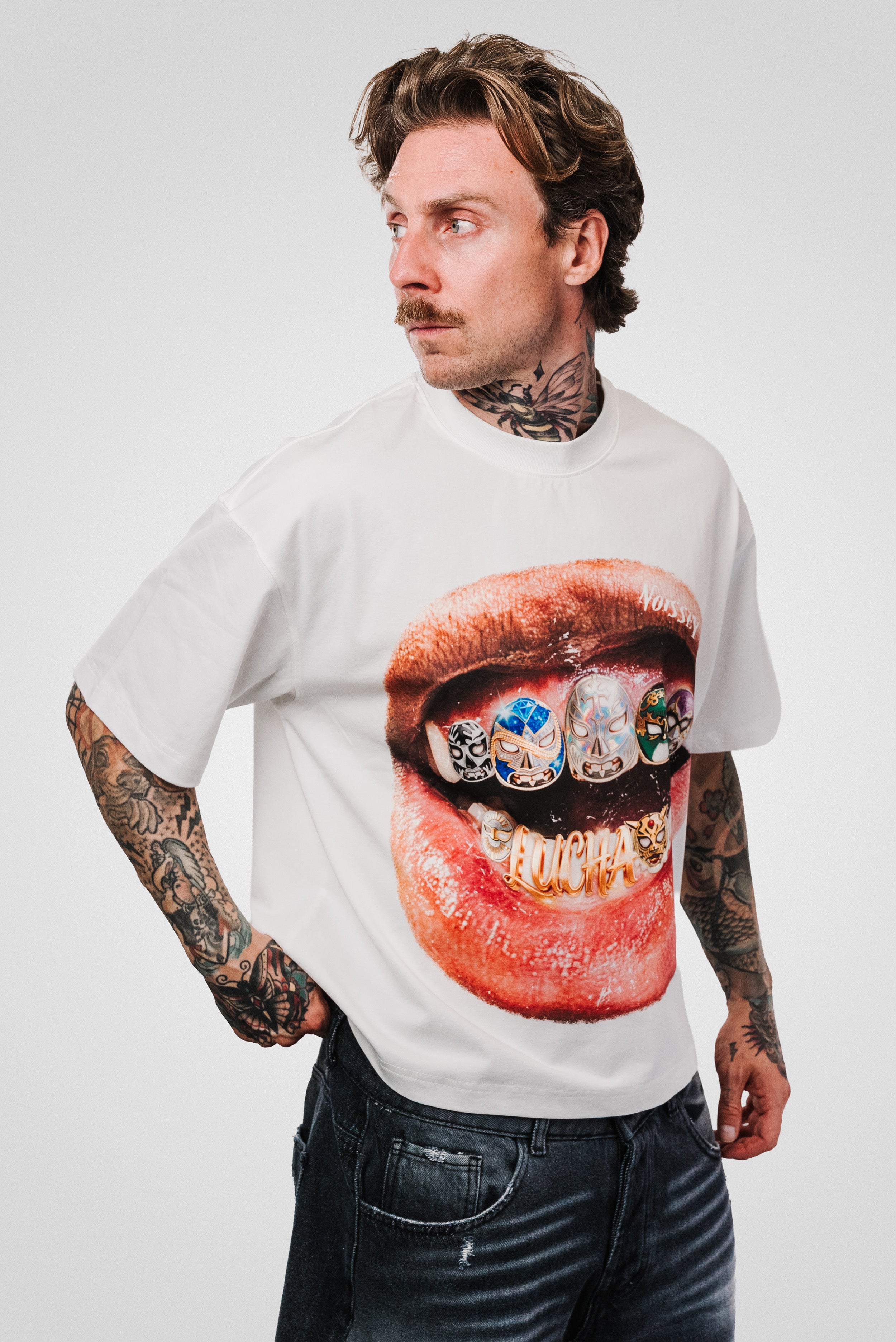 MOUTH SUPERHEROES WHITE BOXY TEE - Noissey Brand