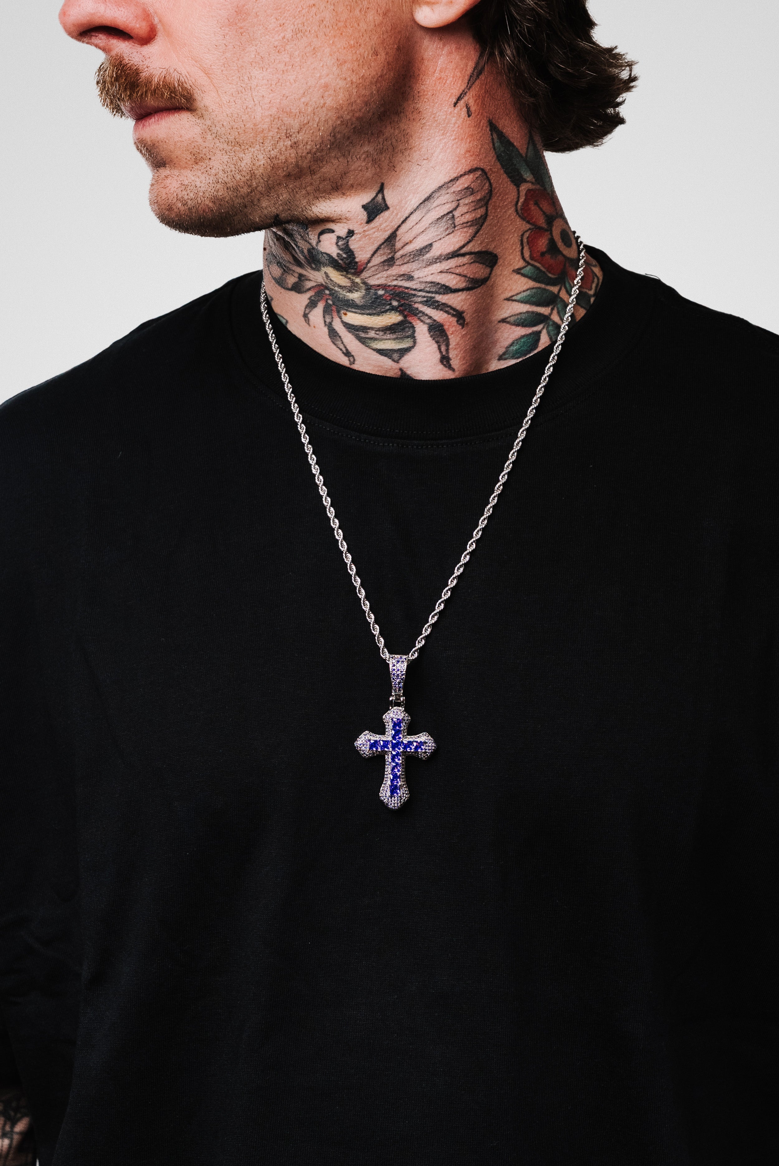NOISSEY NECKLACES
