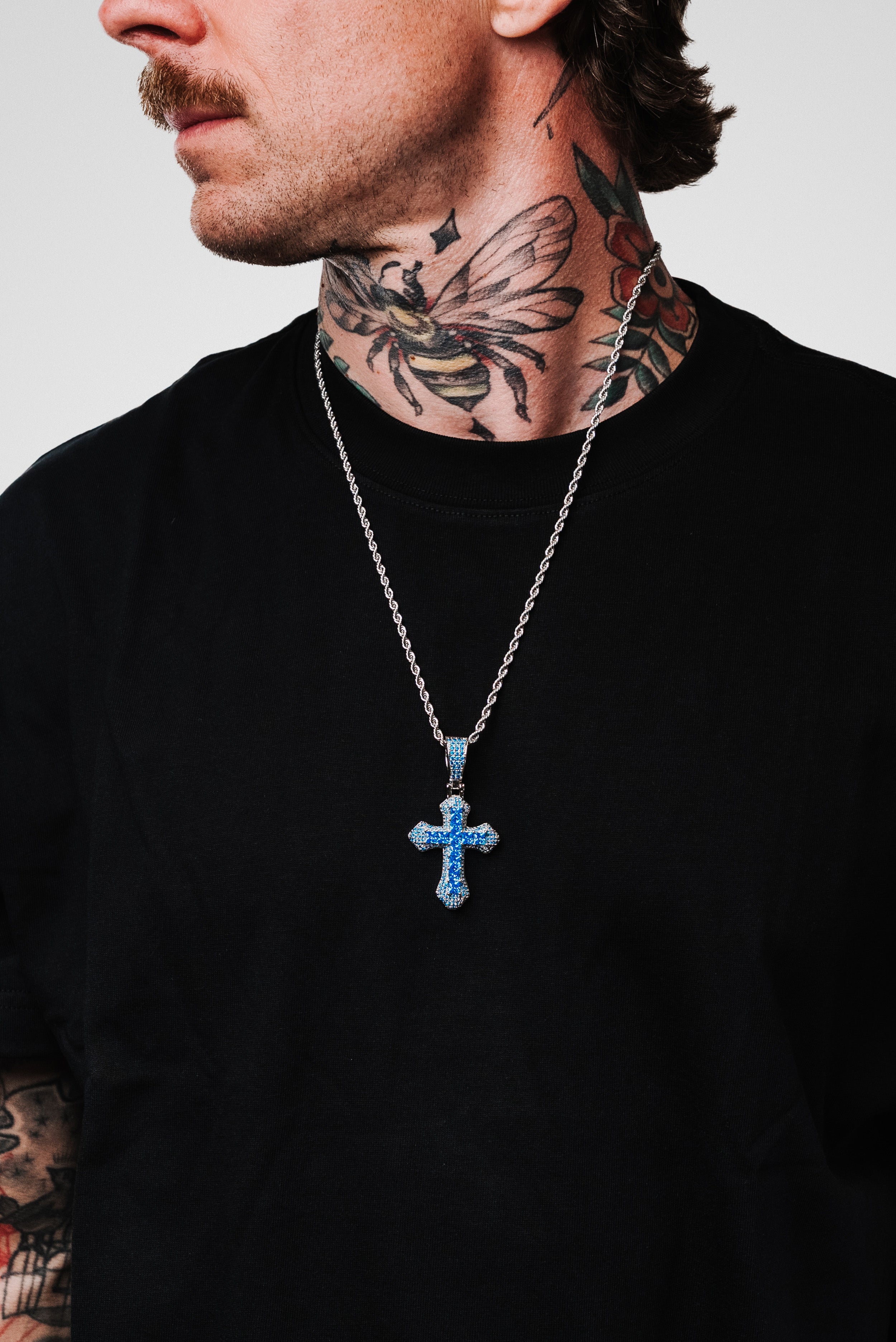 NOISSEY NECKLACES
