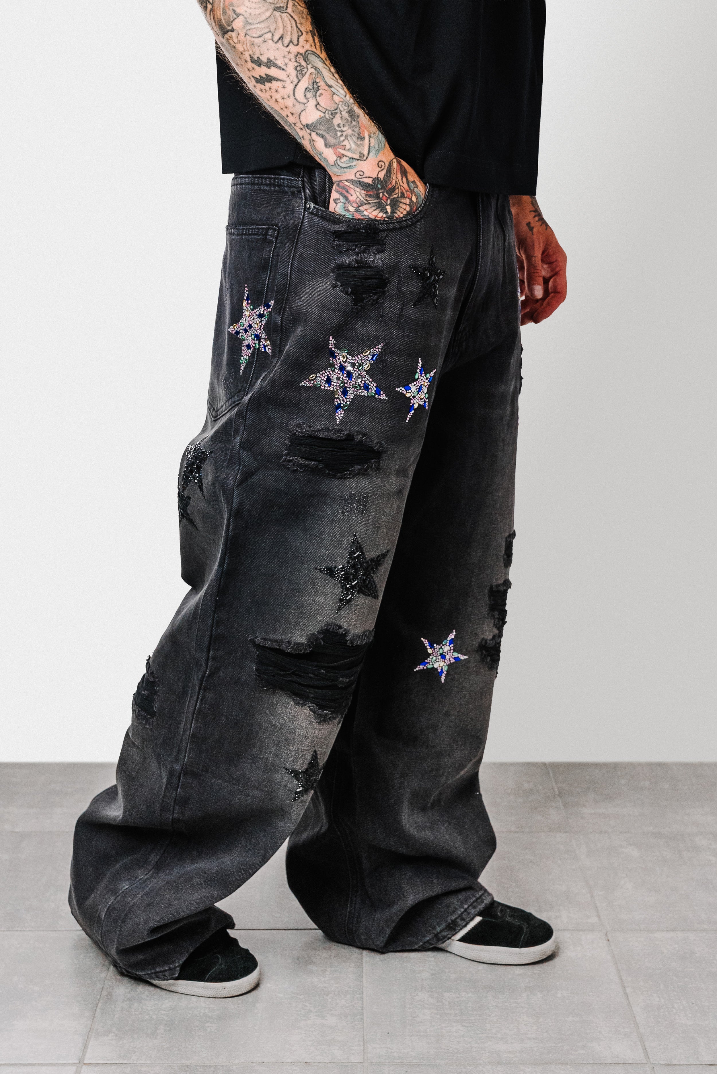SUPERNOVA BLACK DENIM JEANS - Shoebuya Design