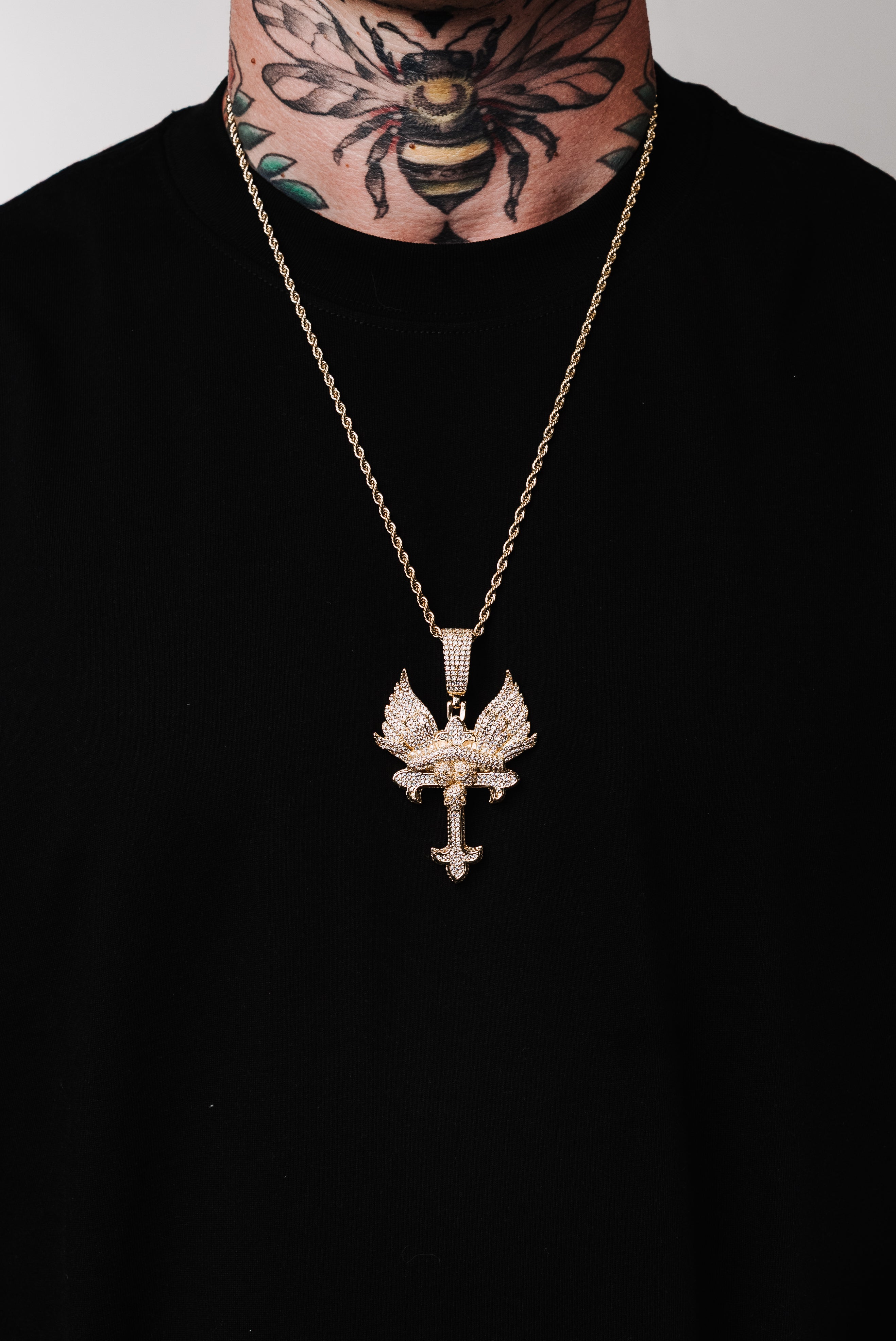 BIG NOISSEY GLITTER NECKLACES