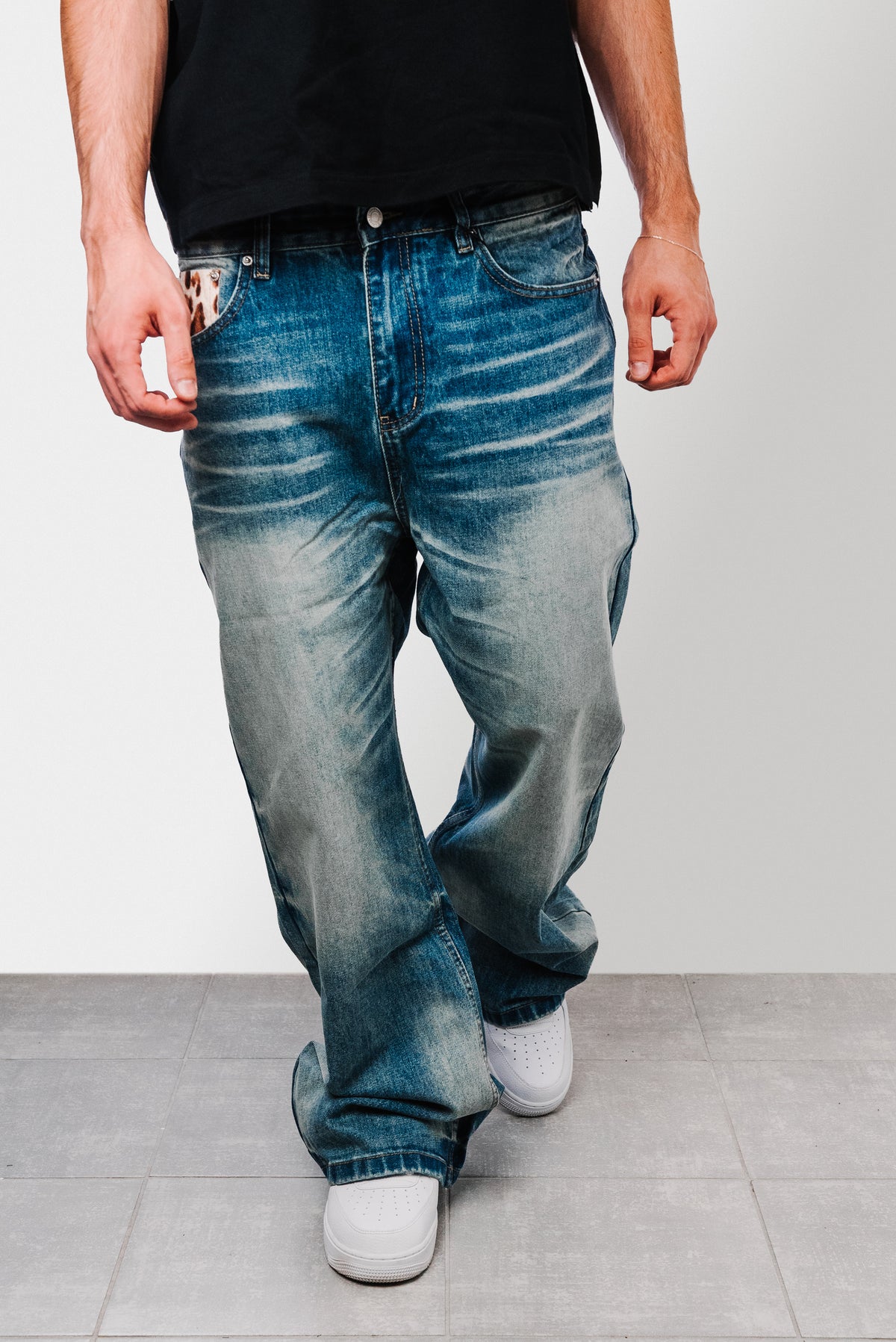 COW POCKET LIGHT BLUE DENIM JEANS - Shoebuya Design
