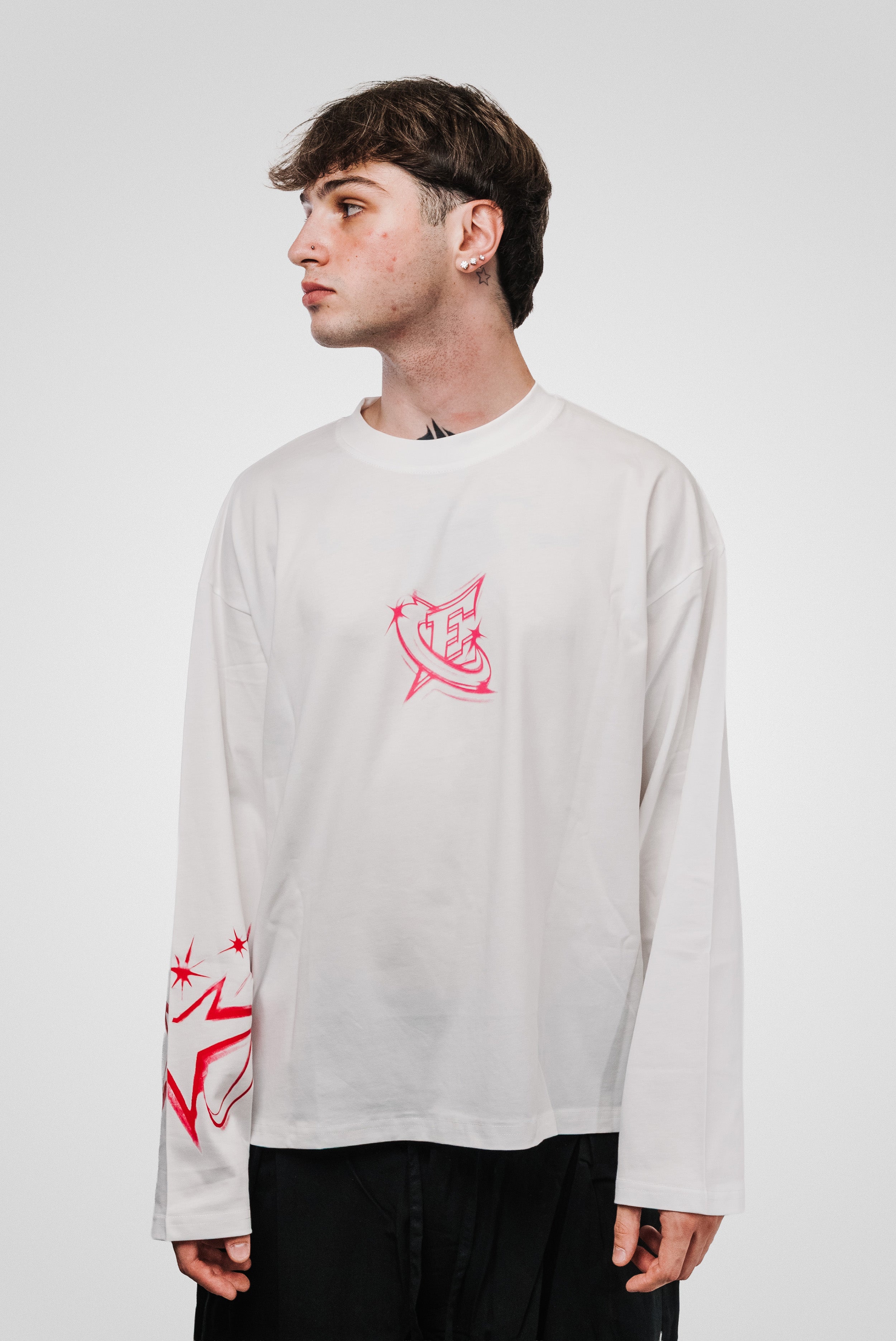 PINK STARGAZING BOXY LONGSLEEVE WHITE - TheDoubleE