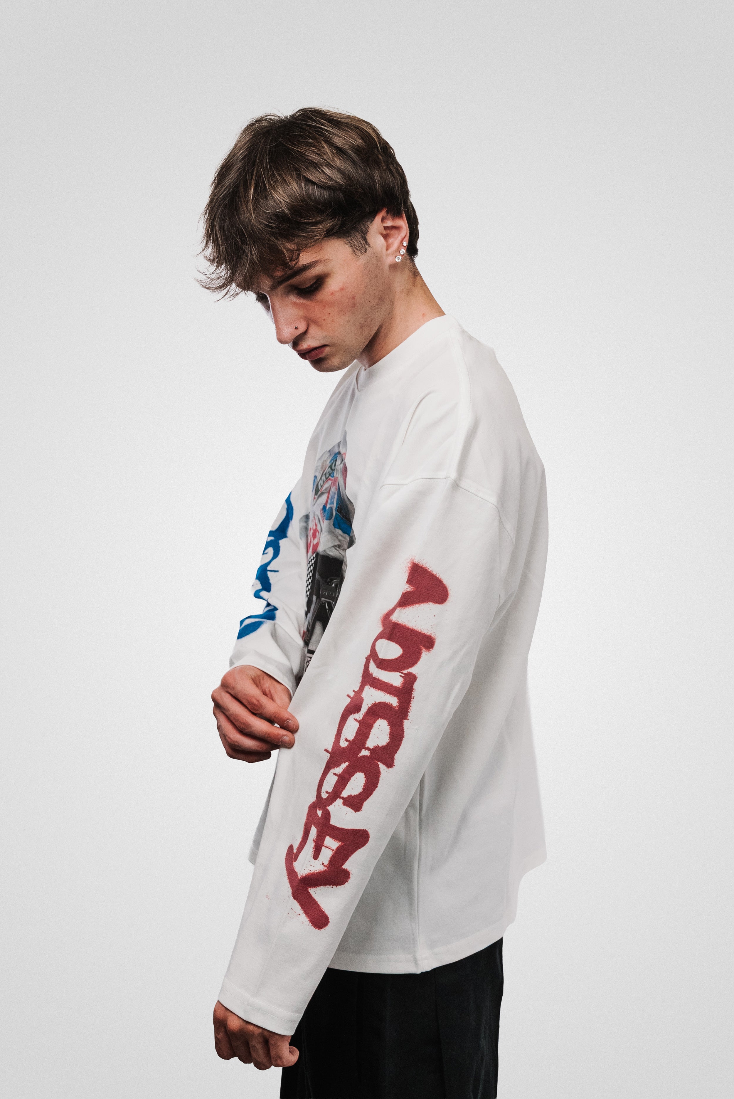 TEAM NOISSEY WHITE BOXY LONGSLEEVE - Noissey Brand