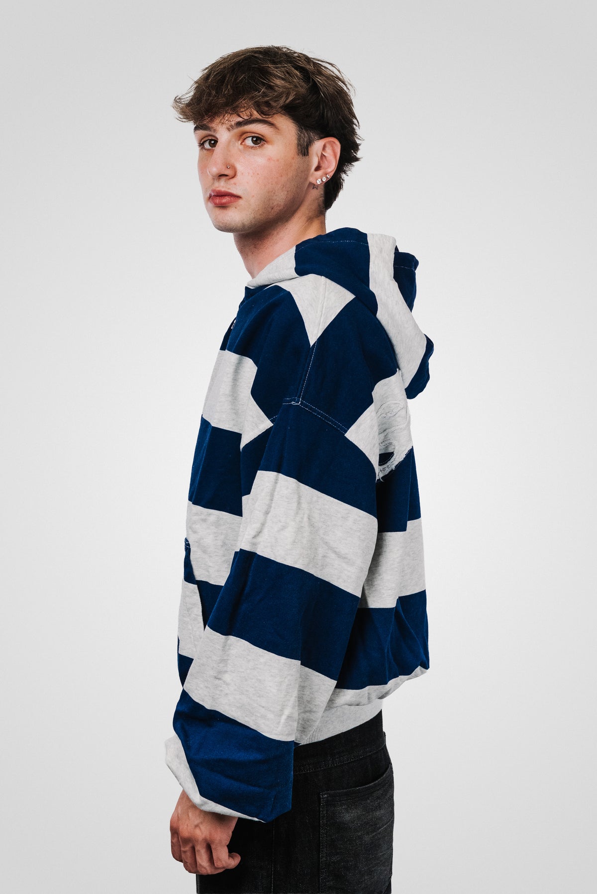 CLUB NAVY ZIPPER HOODIE - SCUFFERS