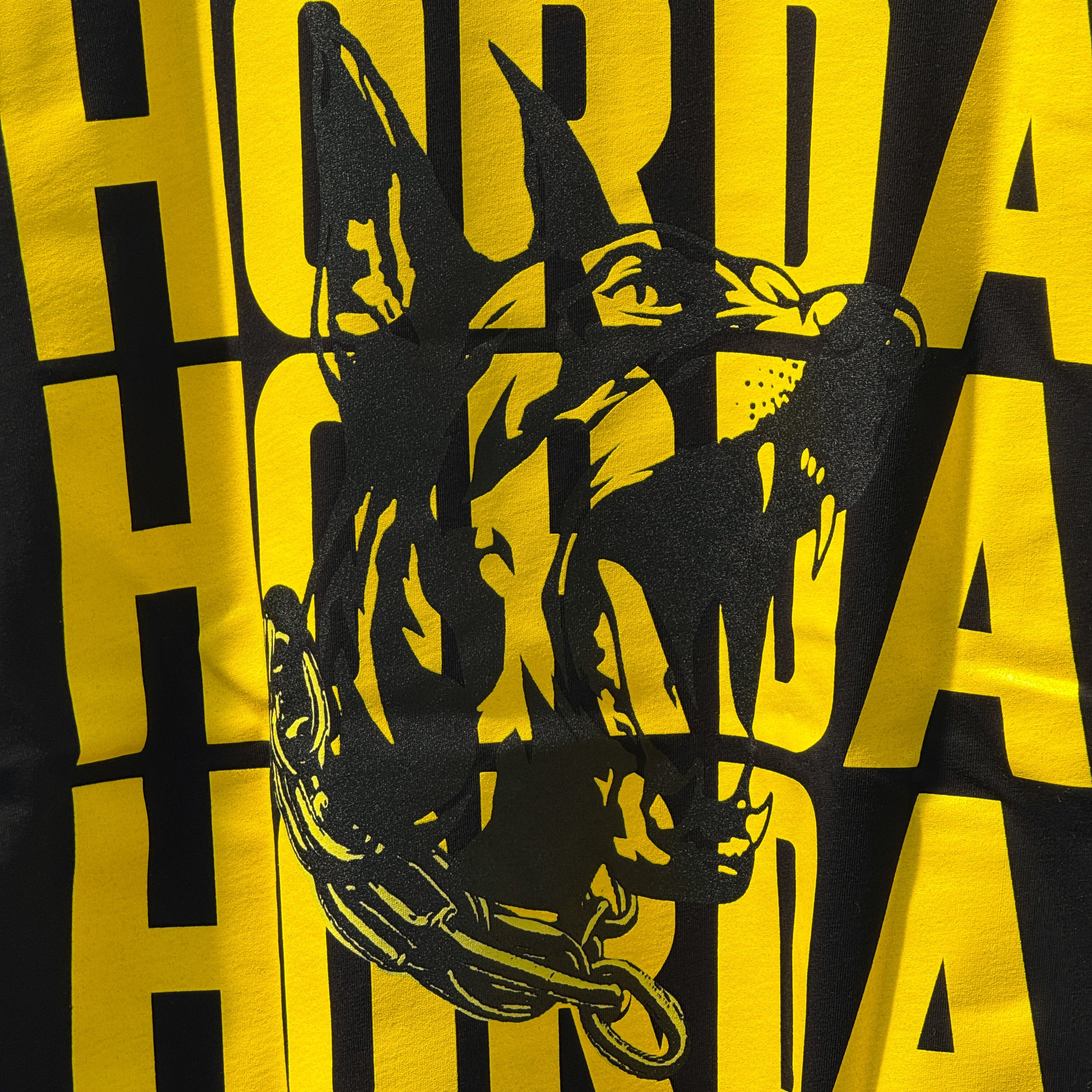 URBAN OUTFITTERS YELLOW OVERSIZED TEE BLACK - Horda Brand