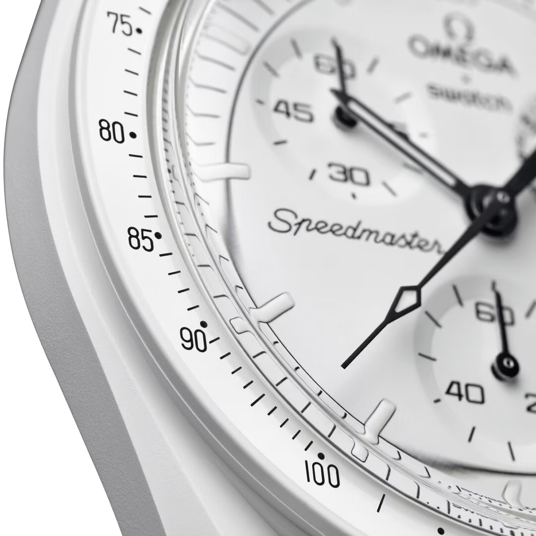 Swatch x Omega Bioceramic Moonswatch Mission To Moonphase Snoopy White